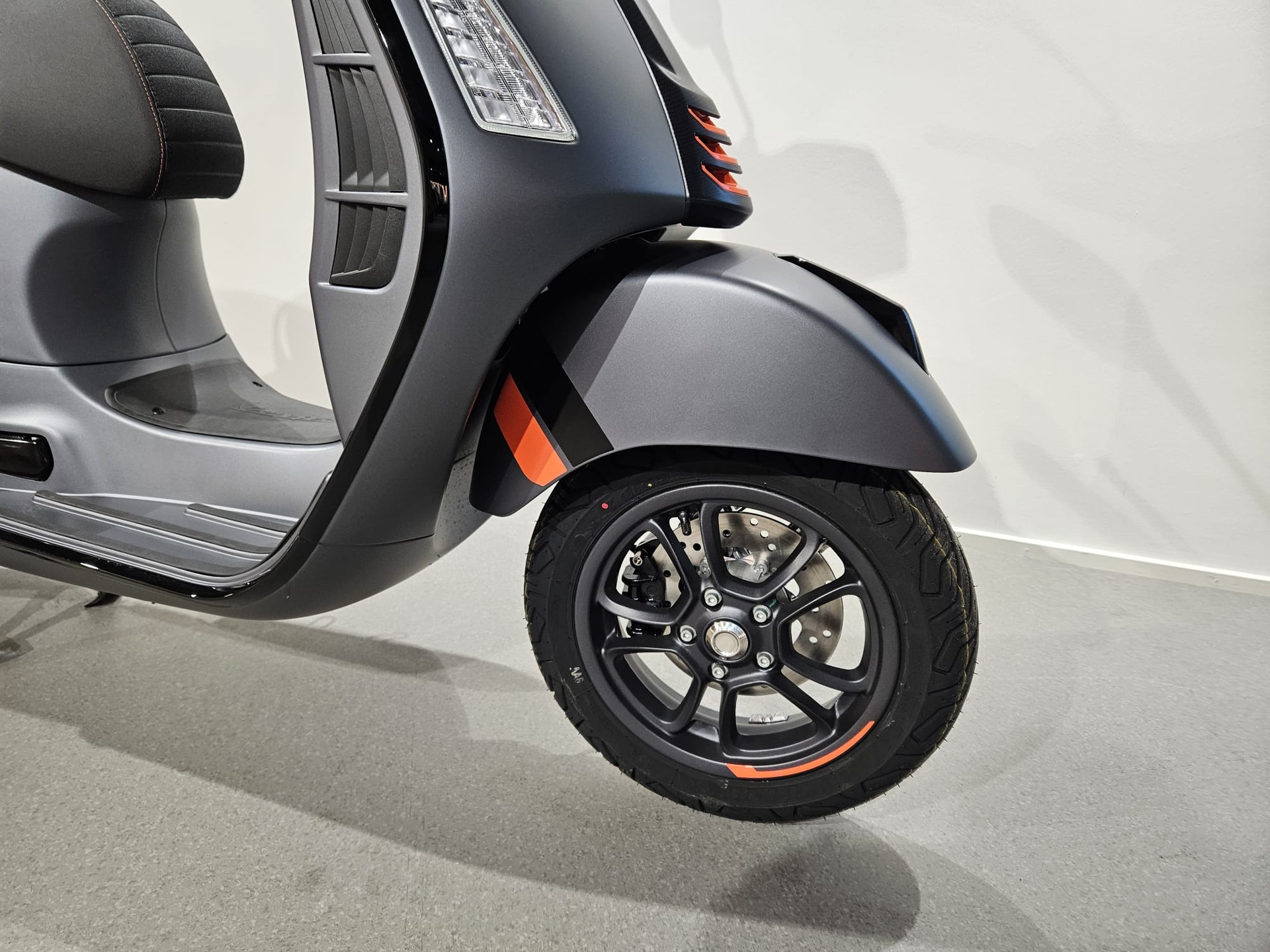 PIAGGIO Vespa GTS 310 Super Sport RST E5+-image-10