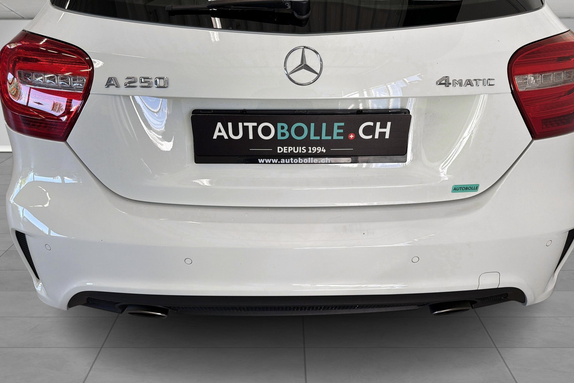 MERCEDES-BENZ A 250 AMG Line 4Matic 7G-DCT-image-18