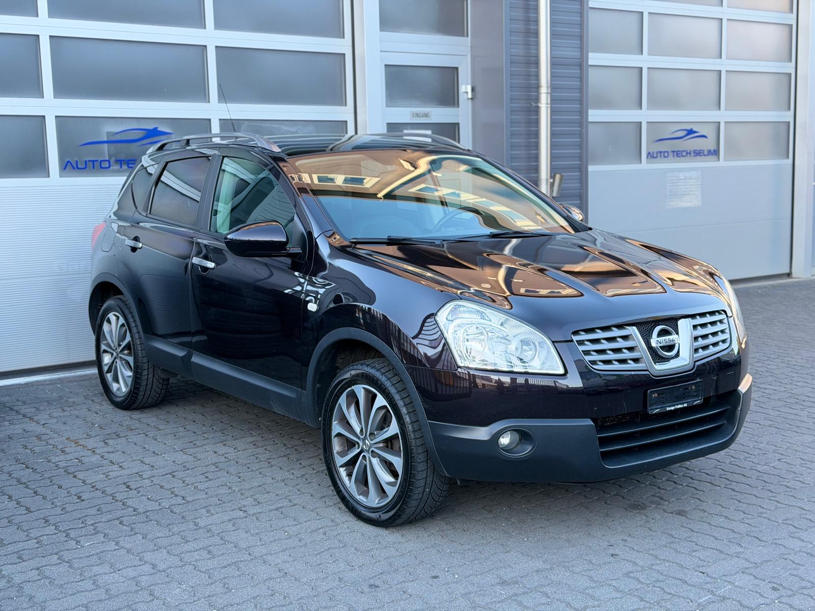 NISSAN Qashqai 2.0 4WD tekna-showroom-element-3