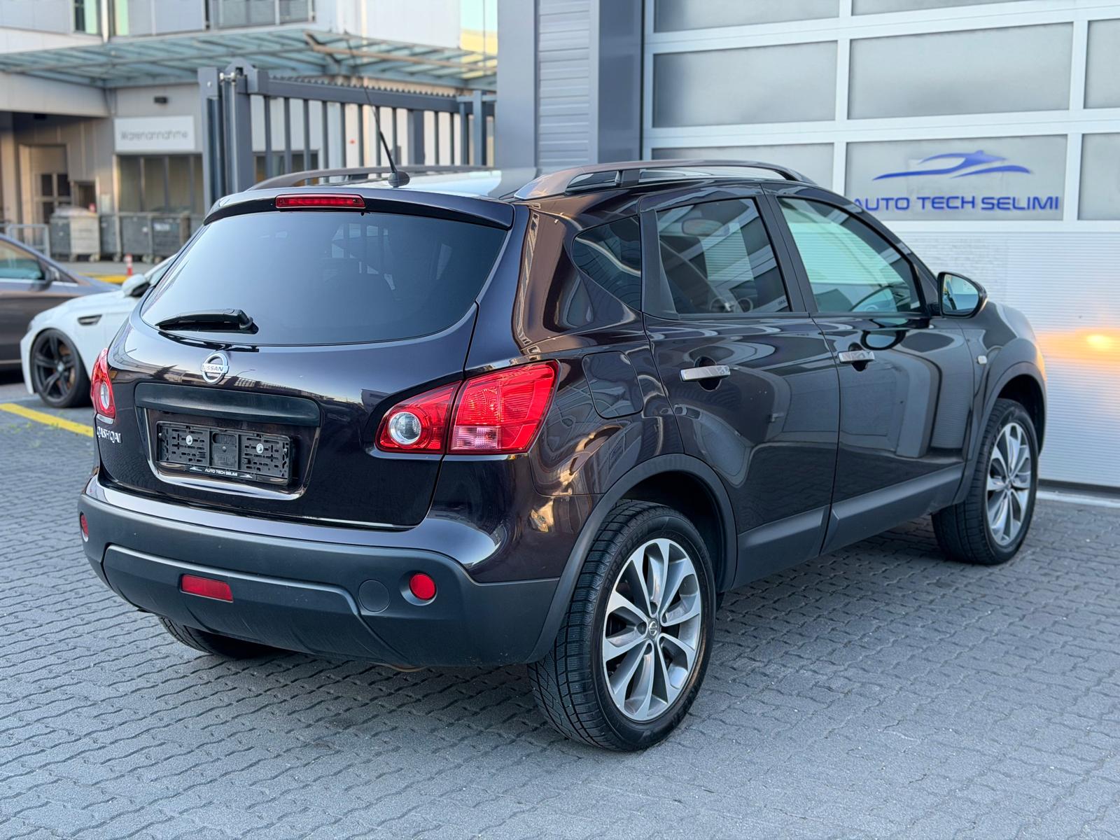 NISSAN Qashqai 2.0 4WD tekna-image-4