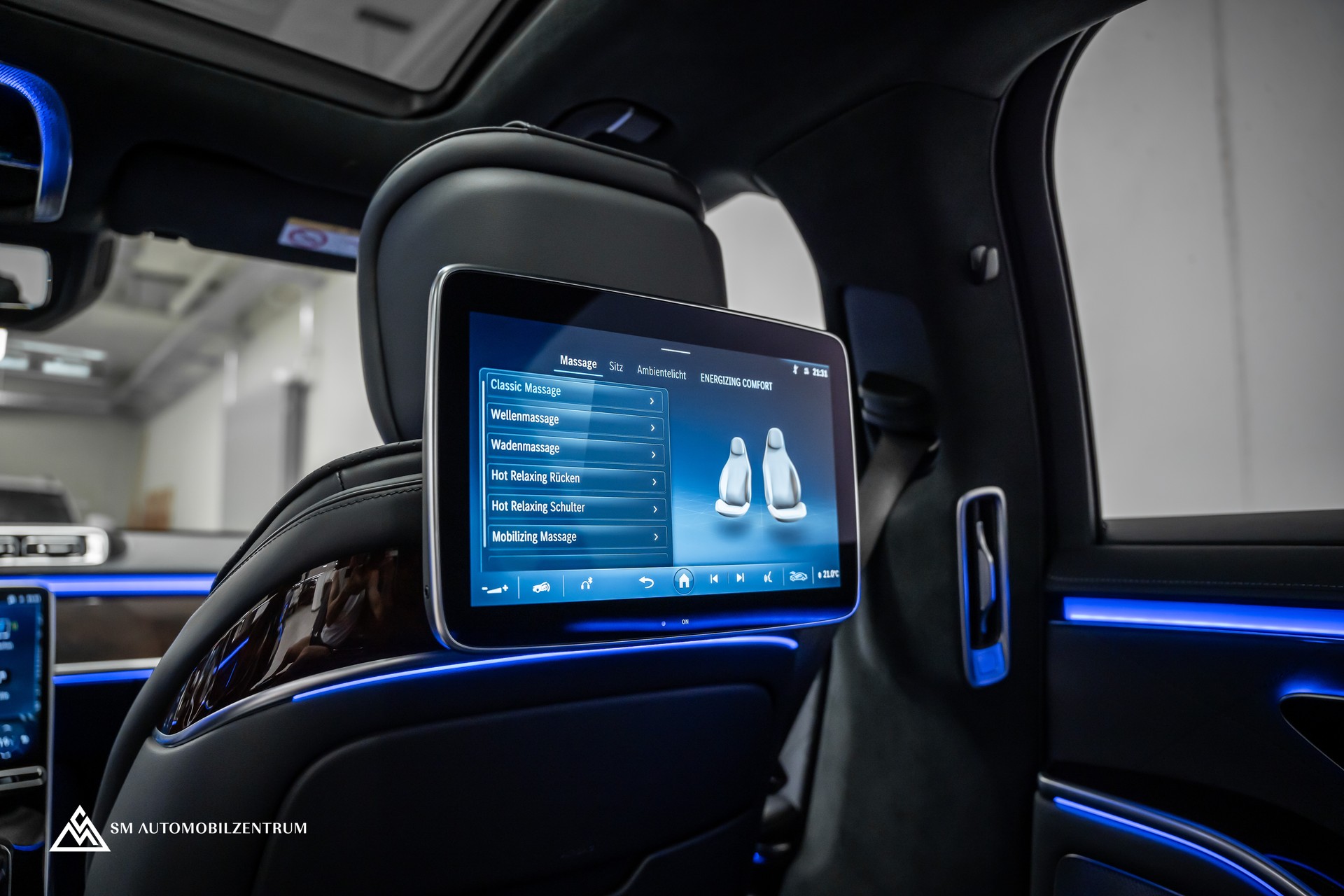 MERCEDES-BENZ S 500 L 4Matic AMG Line 9G-Tronic / Panorama / 360° / Head-Up / Massage-image-22