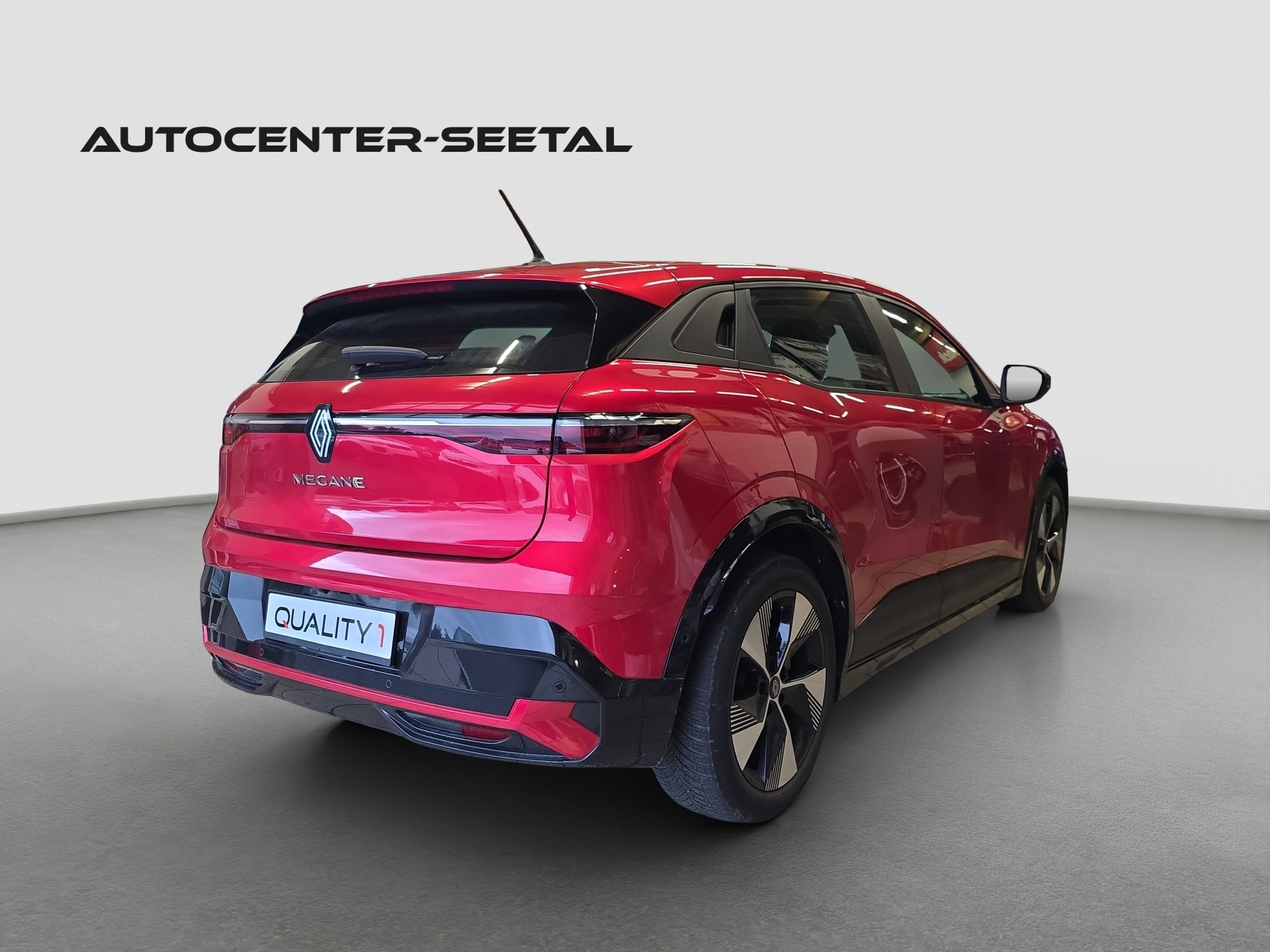 RENAULT Mégane E-TECH EV60-image-5