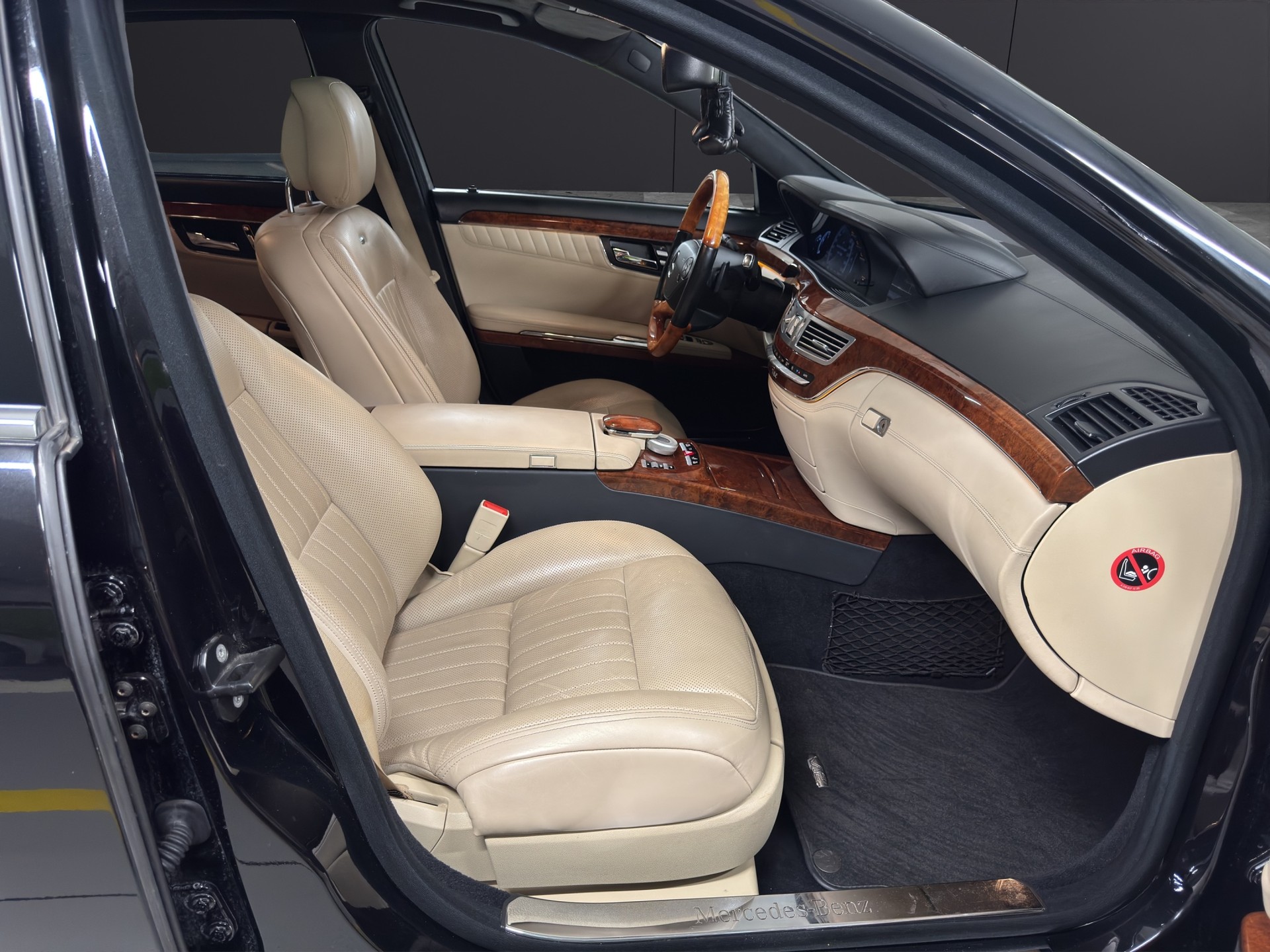 MERCEDES-BENZ S 600 L Automatic-image-13