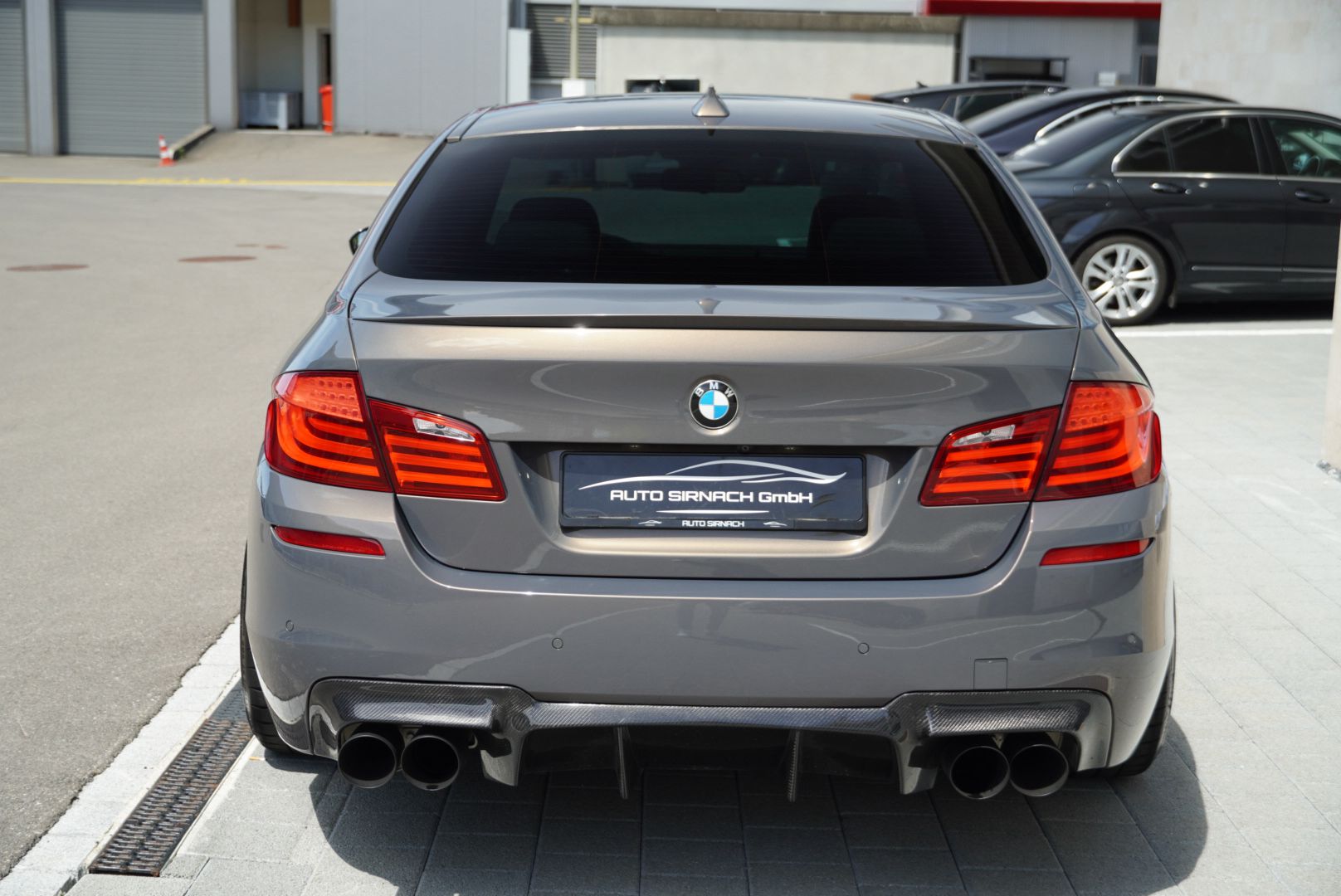 BMW M5 Drivelogic Champagne Quartz Metallic-image-11