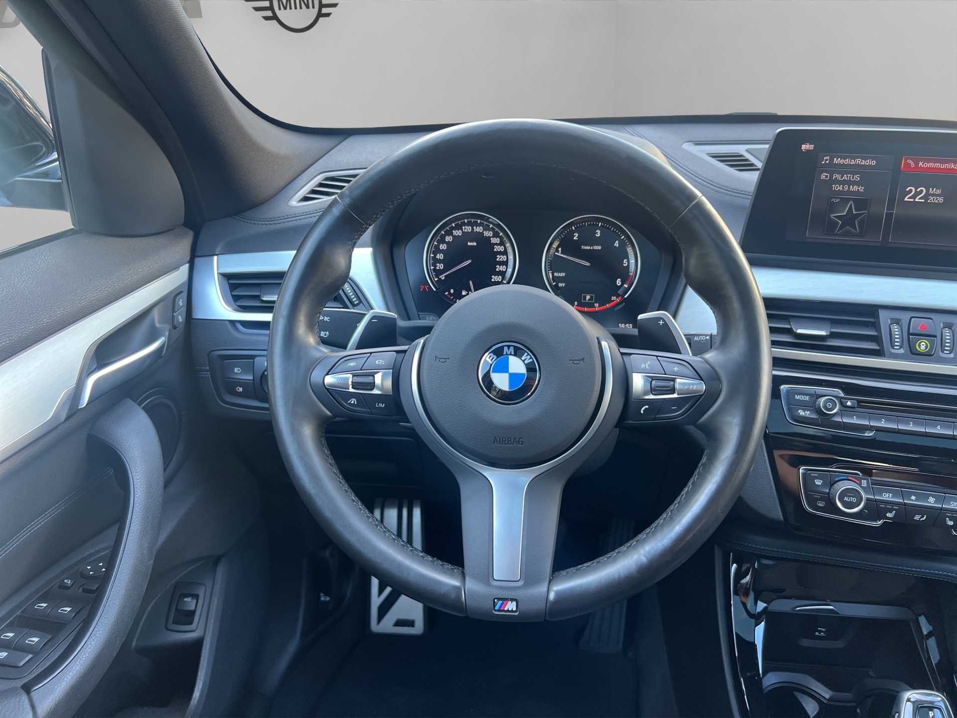 BMW X1 xDrive 25d Steptronic-image-13