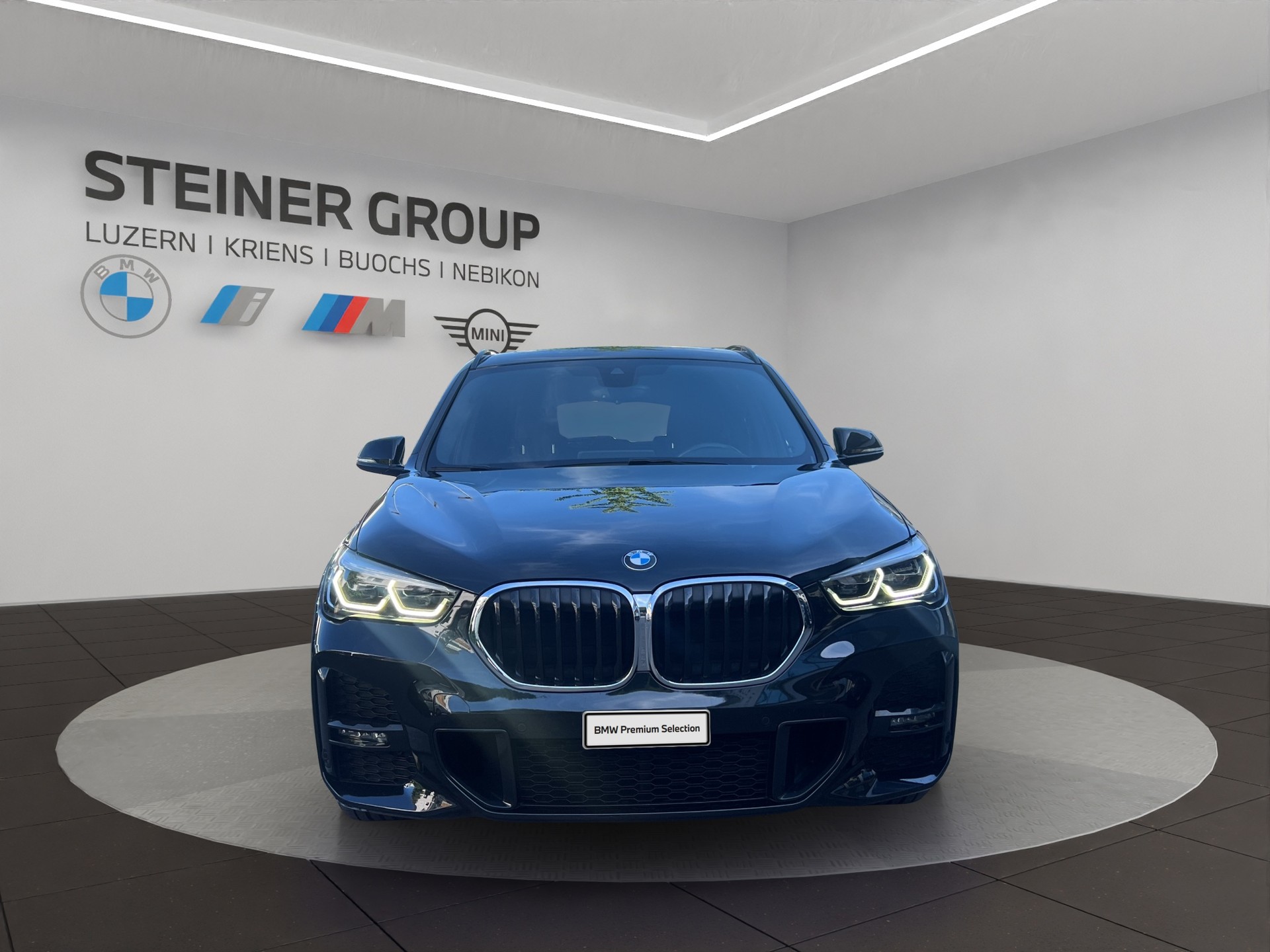 BMW X1 xDrive 25d Steptronic-showroom-element-1