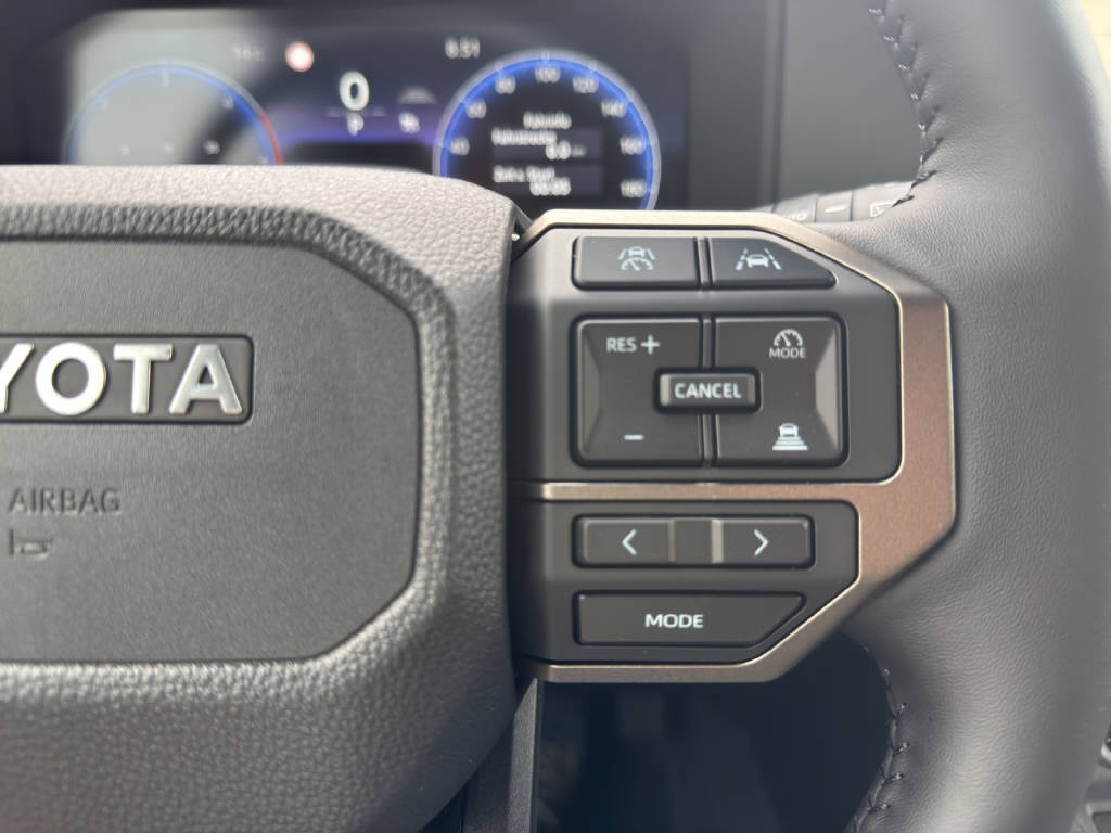 TOYOTA Land Cruiser 2.8 D 48V Style-image-9