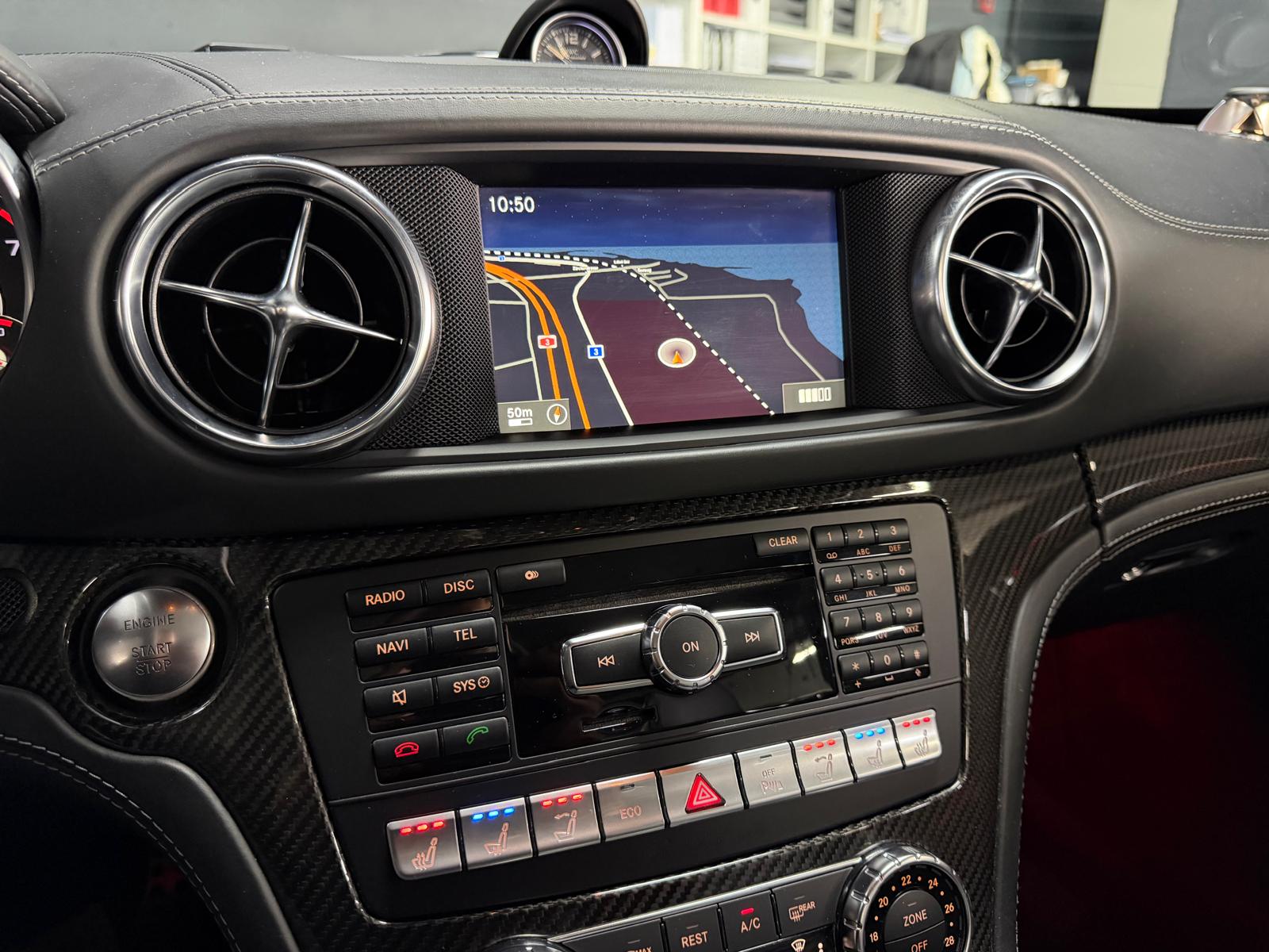 MERCEDES-BENZ SL 63 AMG Limited White&Black Performance Speedshift Frisch ab MFK & Frisch ab Service-image-18