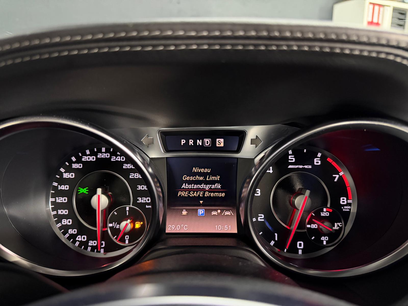 MERCEDES-BENZ SL 63 AMG Limited White&Black Performance Speedshift Frisch ab MFK & Frisch ab Service-image-24