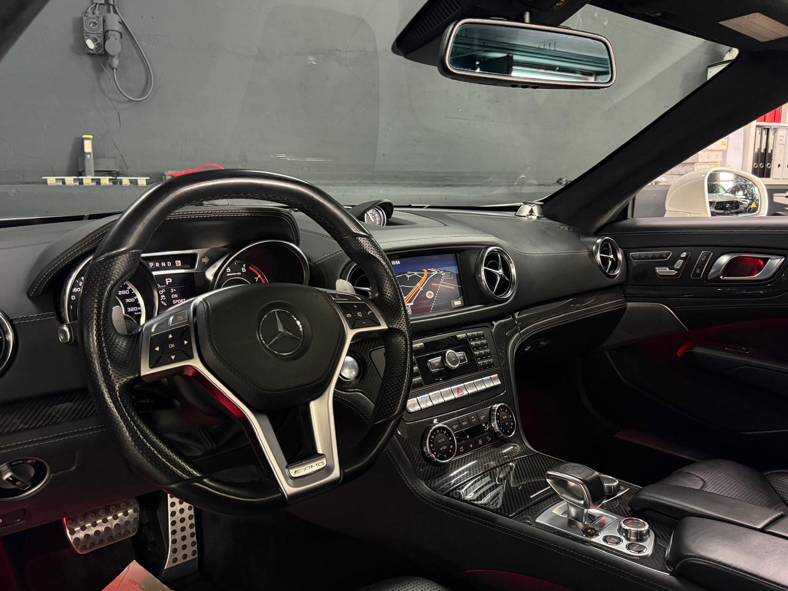 MERCEDES-BENZ SL 63 AMG Limited White&Black Performance Speedshift Frisch ab MFK & Frisch ab Service-image-13