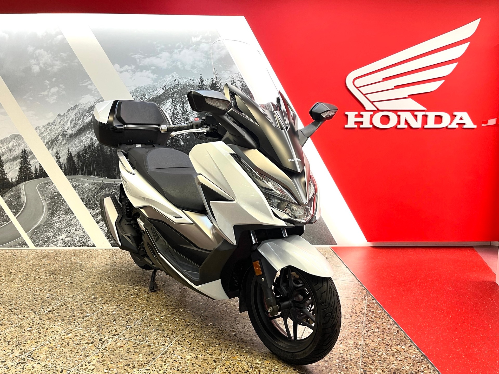 HONDA NSS 350-image-2