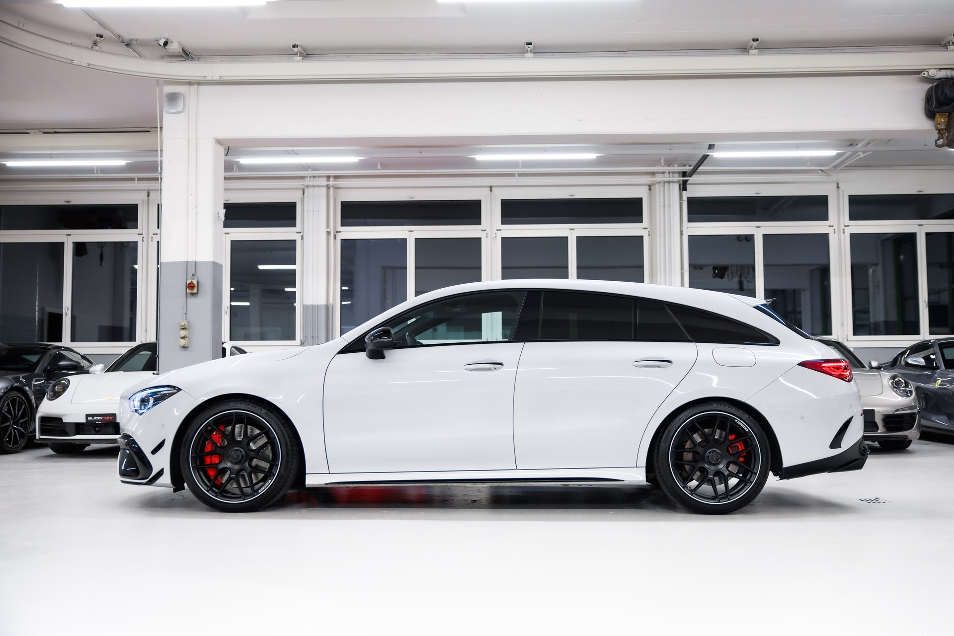 MERCEDES-BENZ CLA Shooting Brake 45 S AMG 4Matic+ 8G-DCT-image-4