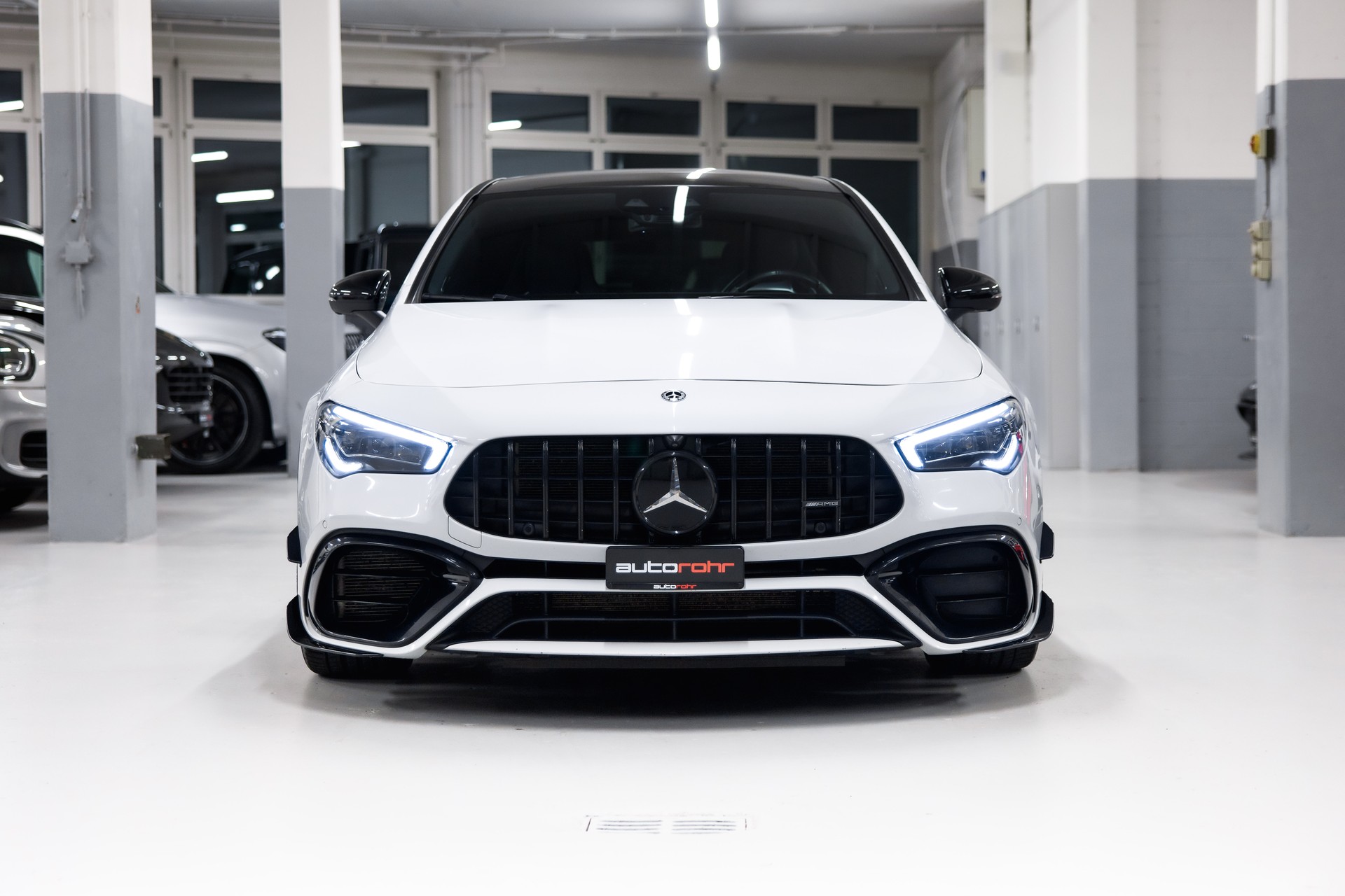 MERCEDES-BENZ CLA Shooting Brake 45 S AMG 4Matic+ 8G-DCT-showroom-element-1
