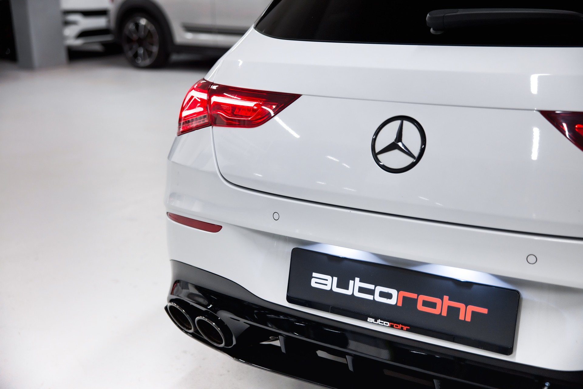 MERCEDES-BENZ CLA Shooting Brake 45 S AMG 4Matic+ 8G-DCT-image-11
