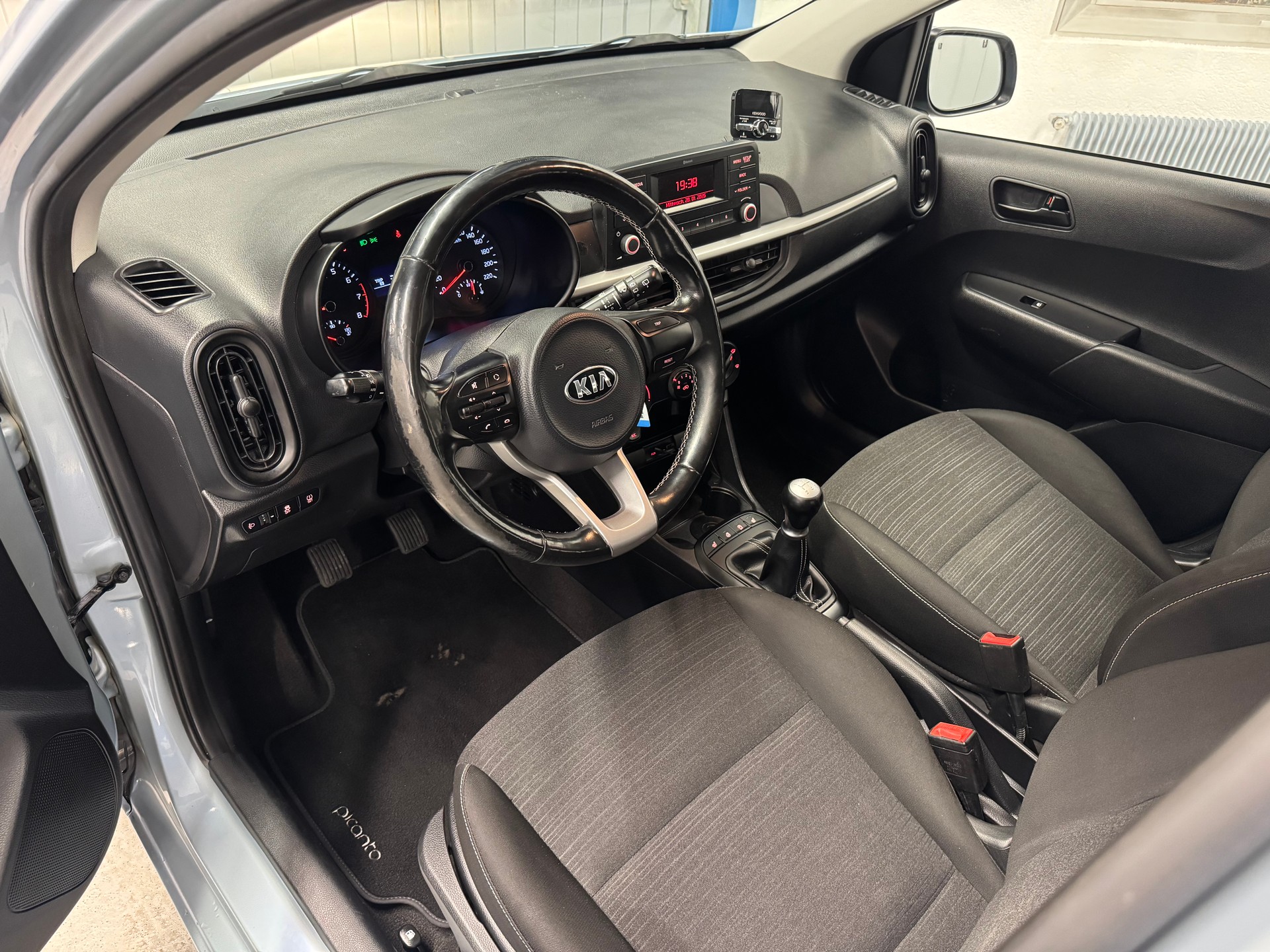 KIA Picanto 1.0 CVVT Classic-image-6