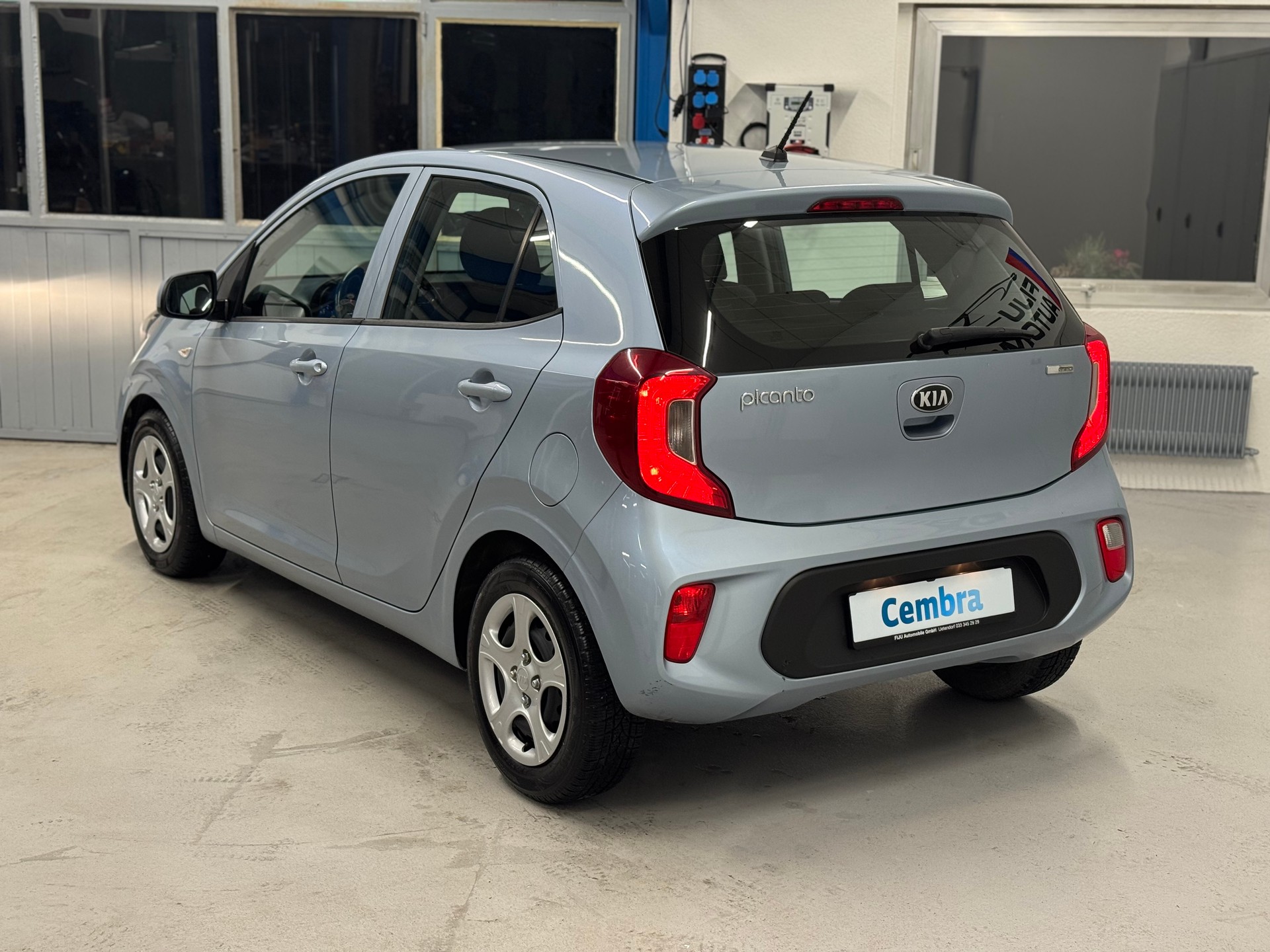 KIA Picanto 1.0 CVVT Classic-image-3