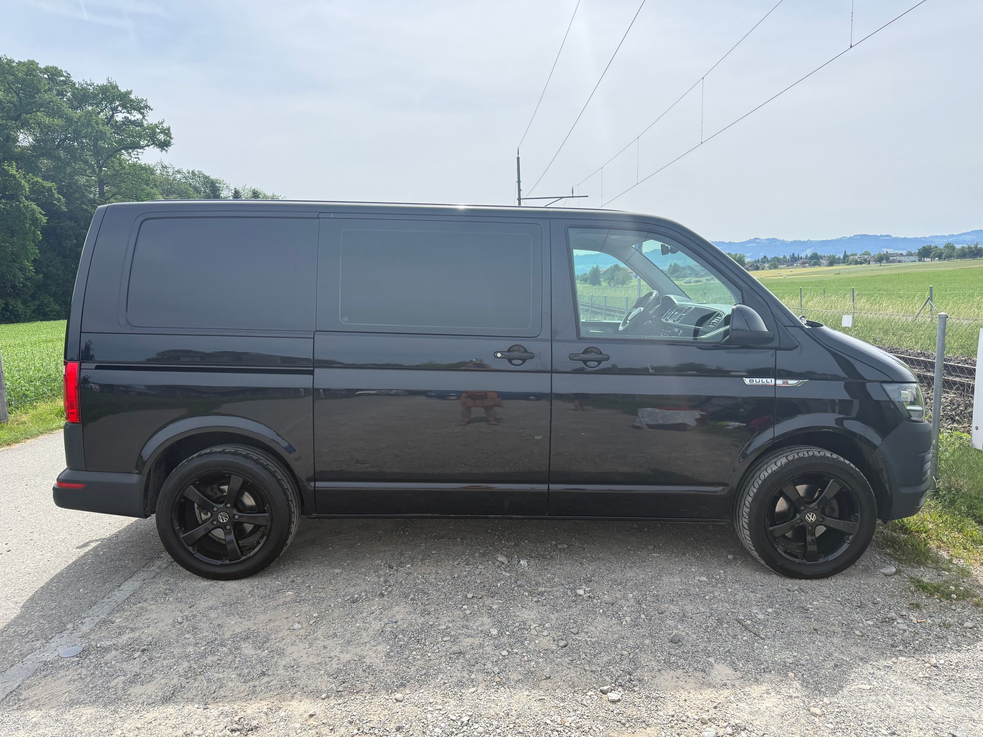 VW Transporter-image-4