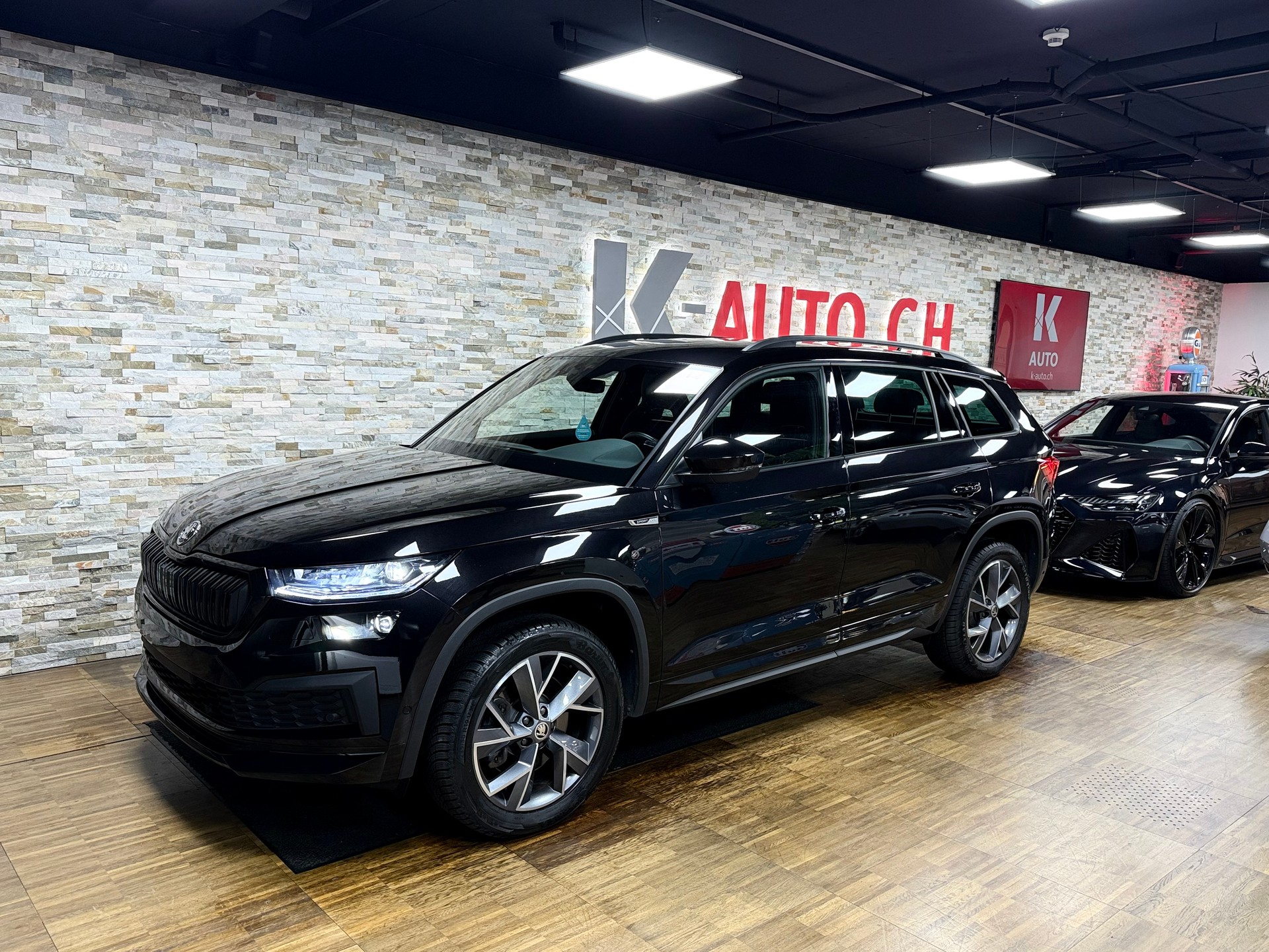 SKODA Kodiaq 2.0 TDI CR SportLine 4x4 DSG