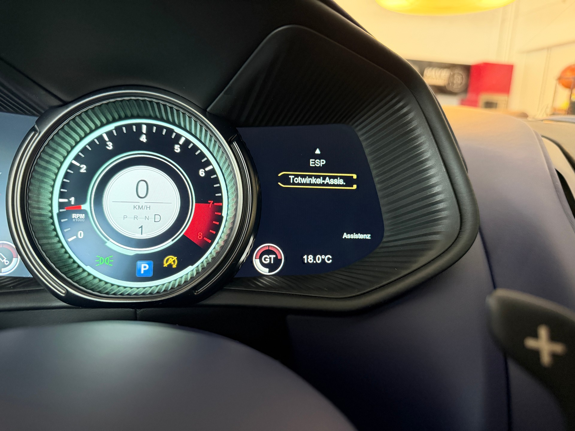ASTON MARTIN DB11 V8 Touchtronic 3-image-29