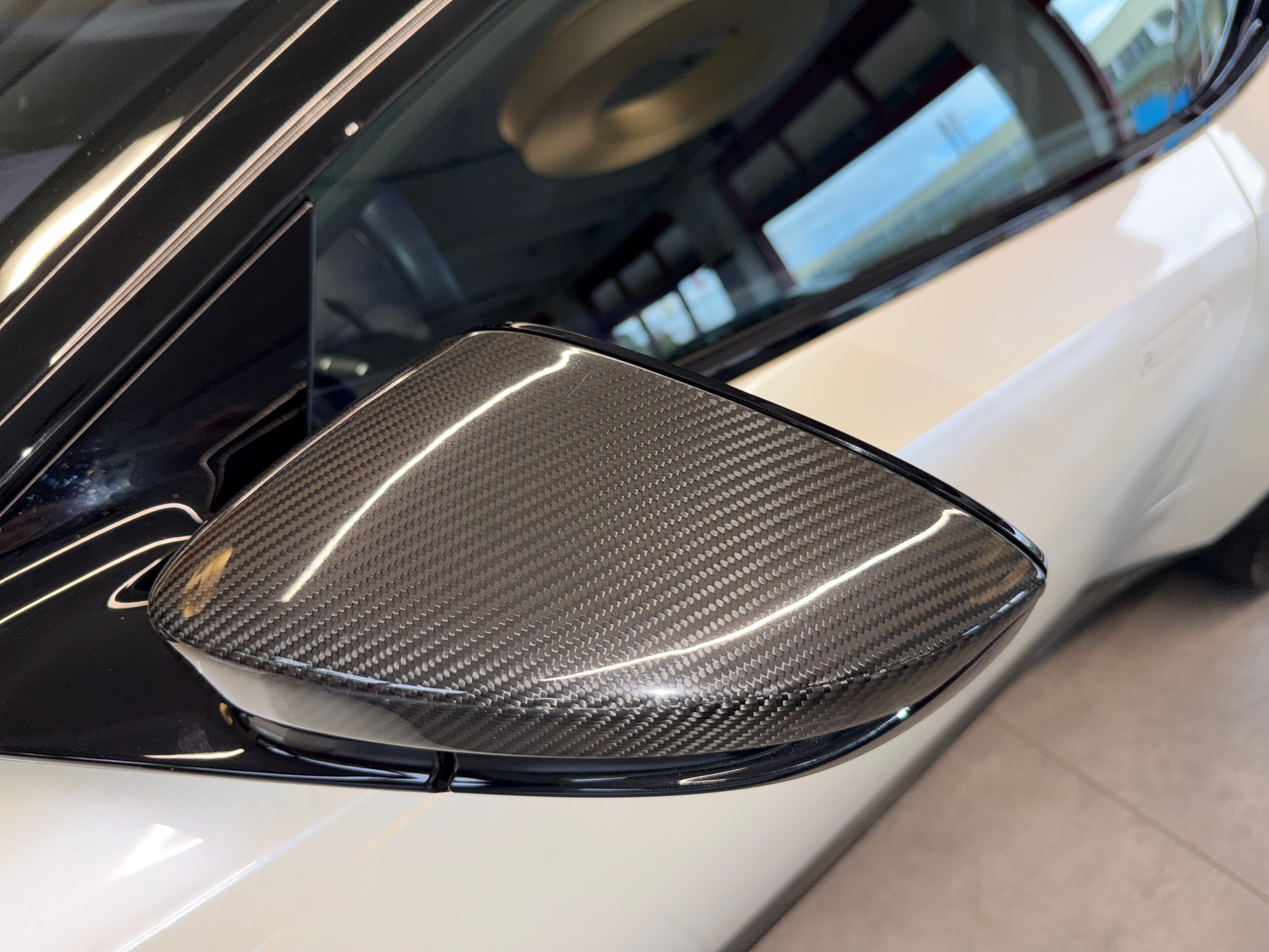 ASTON MARTIN DB11 V8 Touchtronic 3-image-12