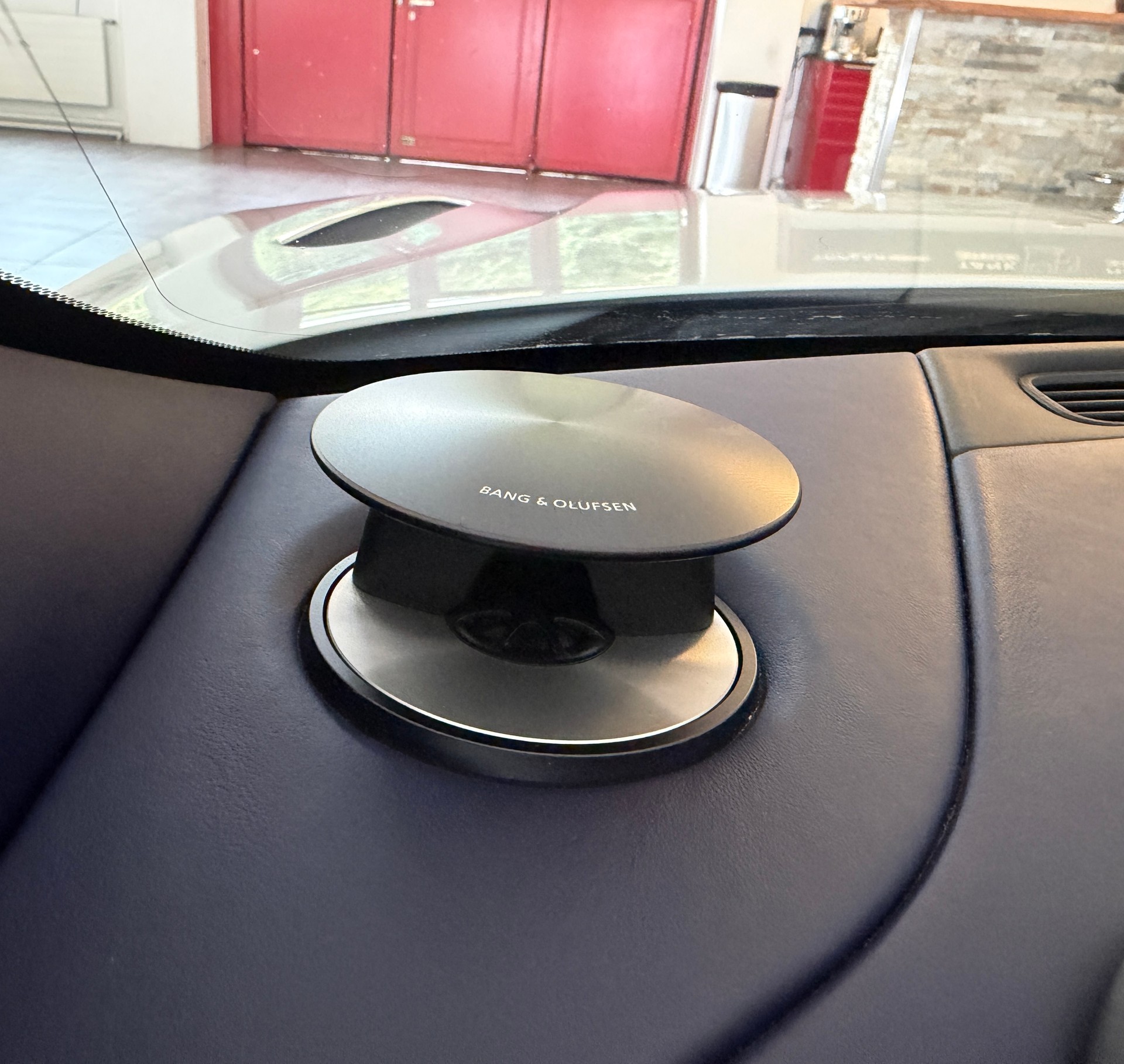 ASTON MARTIN DB11 V8 Touchtronic 3-image-28
