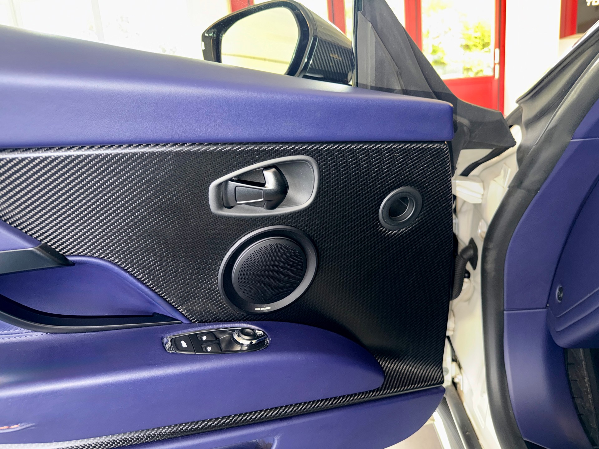 ASTON MARTIN DB11 V8 Touchtronic 3-image-16