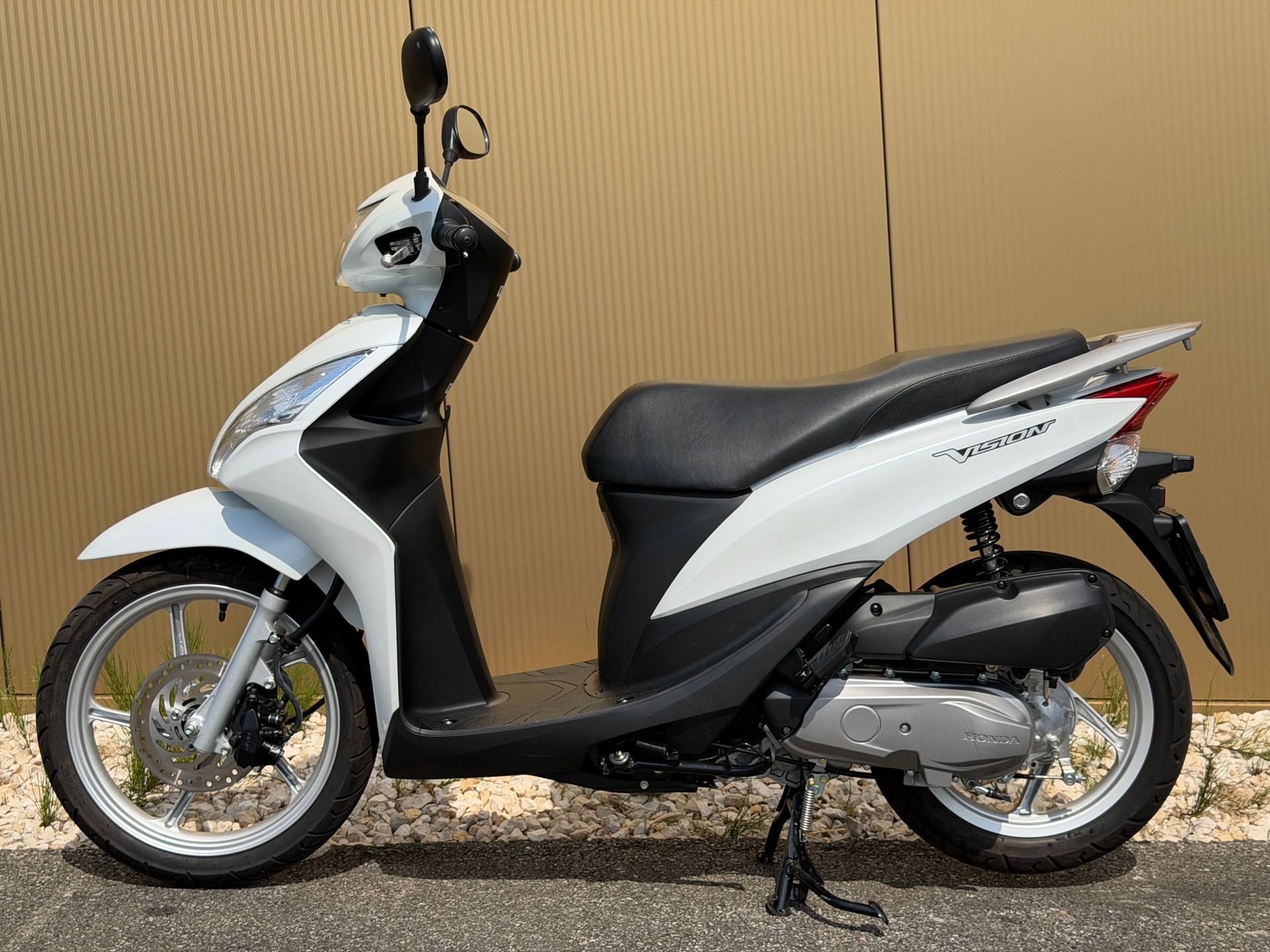 HONDA NSC Vision 110 16''-image-10
