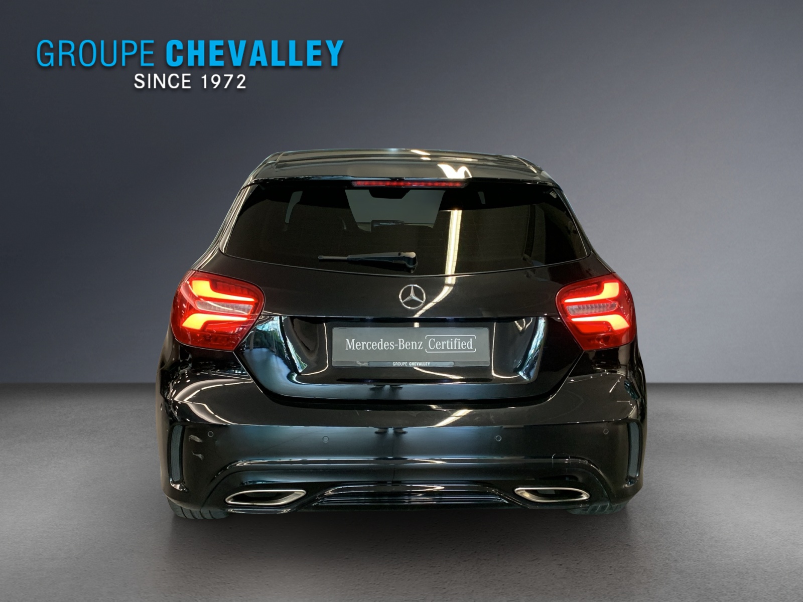 MERCEDES-BENZ A 220 AMG Line 4Matic-image-4
