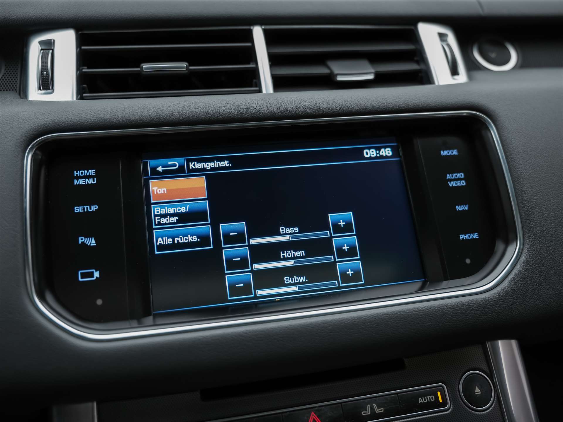 LAND ROVER Range Rover Sport 4.4 SDV8 HSE *Panorama*Merdian Soundsystem*Softclose*-image-40