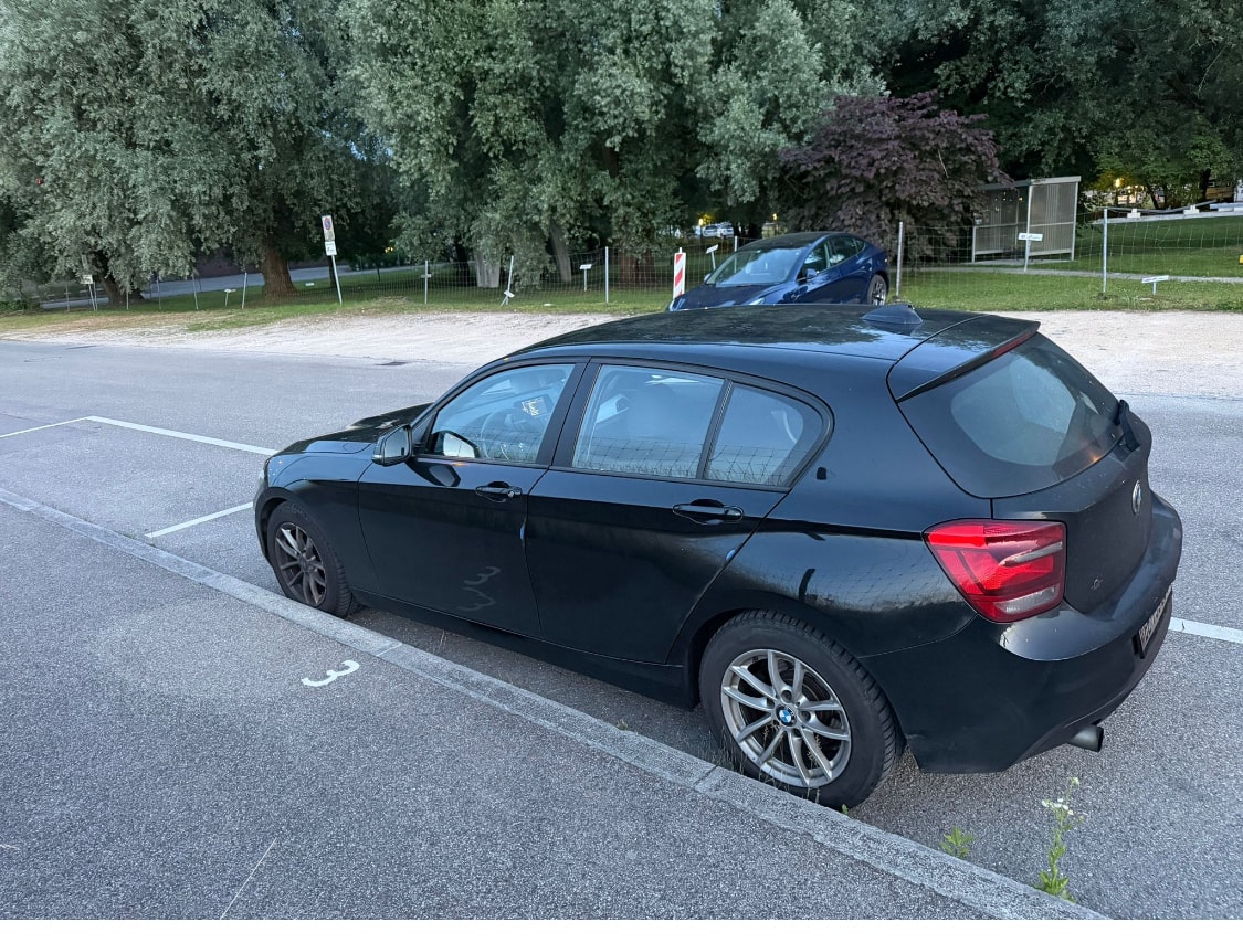 BMW 116d Efficient-Dynamics Edition Urban Line-image-4