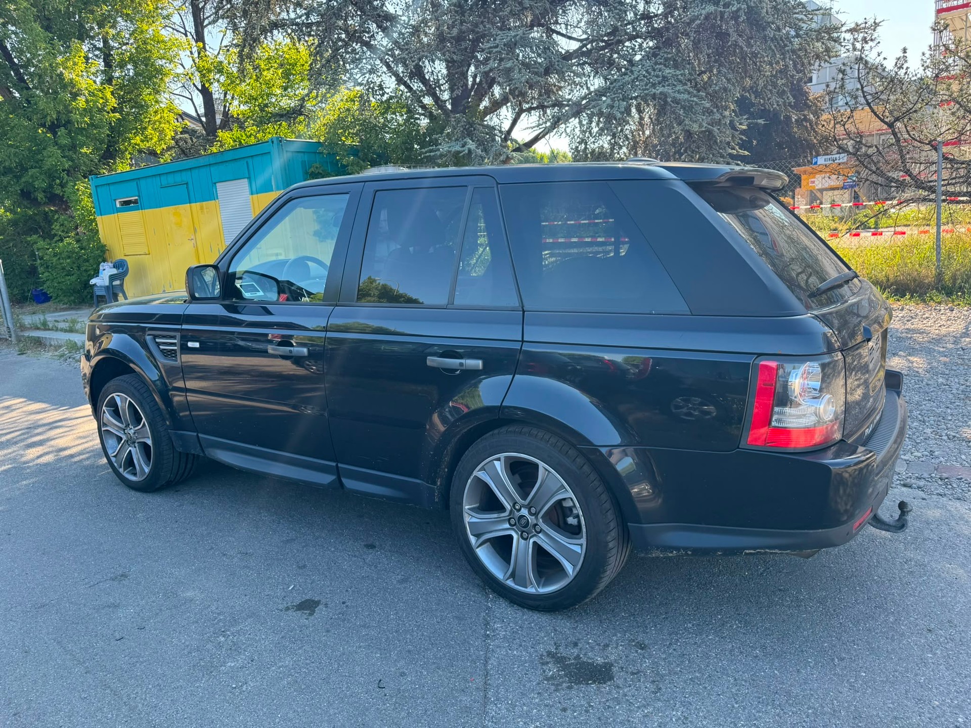 LAND ROVER Range Rover Sport 3.0 TDV6 HSE Automatic-image-9