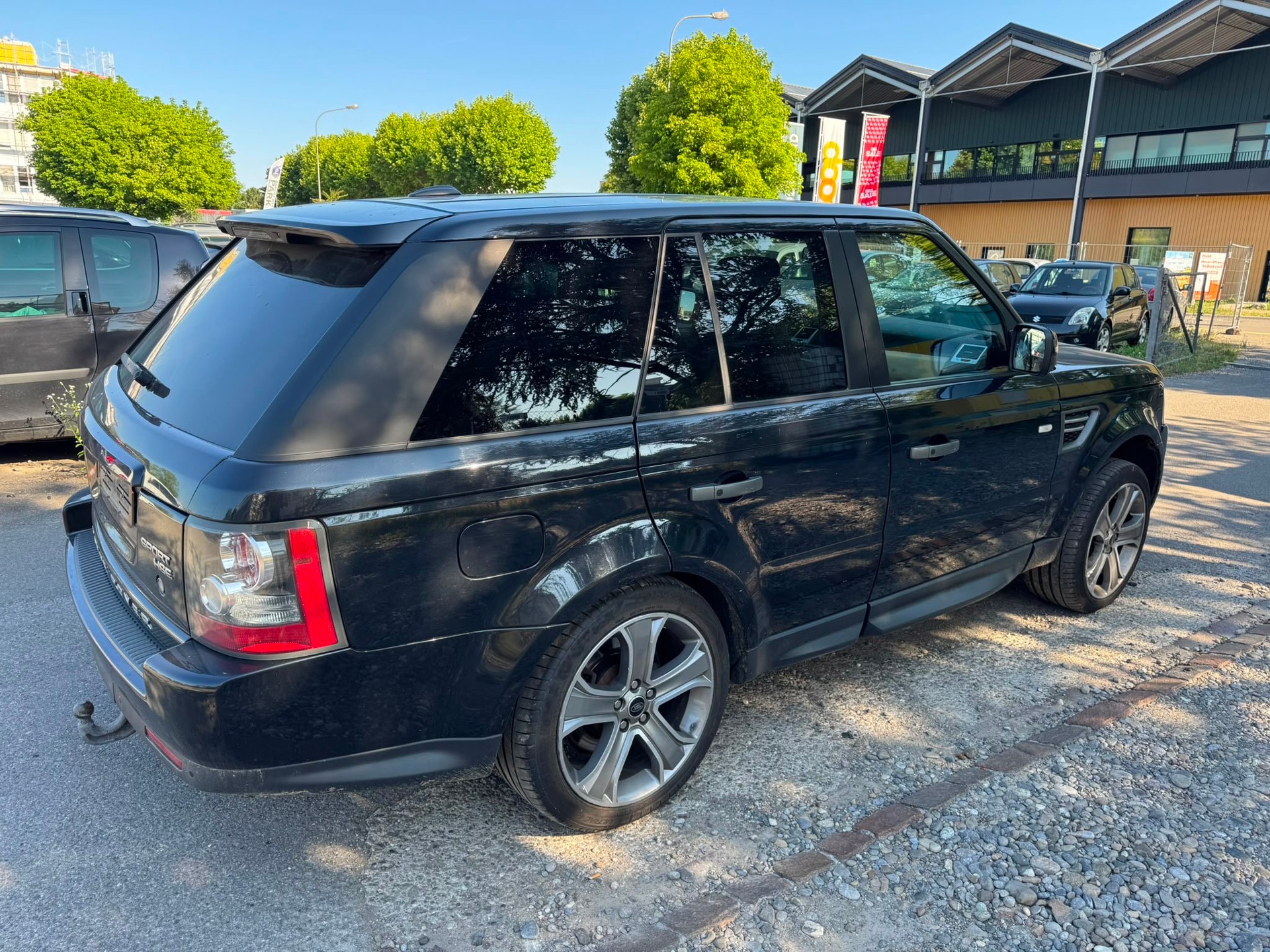 LAND ROVER Range Rover Sport 3.0 TDV6 HSE Automatic-image-12