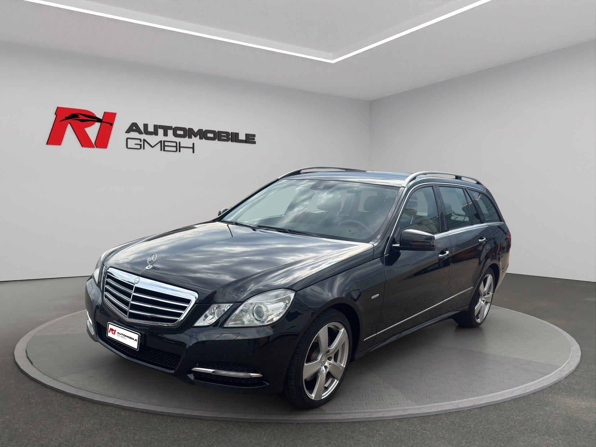 MERCEDES-BENZ E 250 CDI BlueEff. Avantgarde 4Matic 7G-Tronic