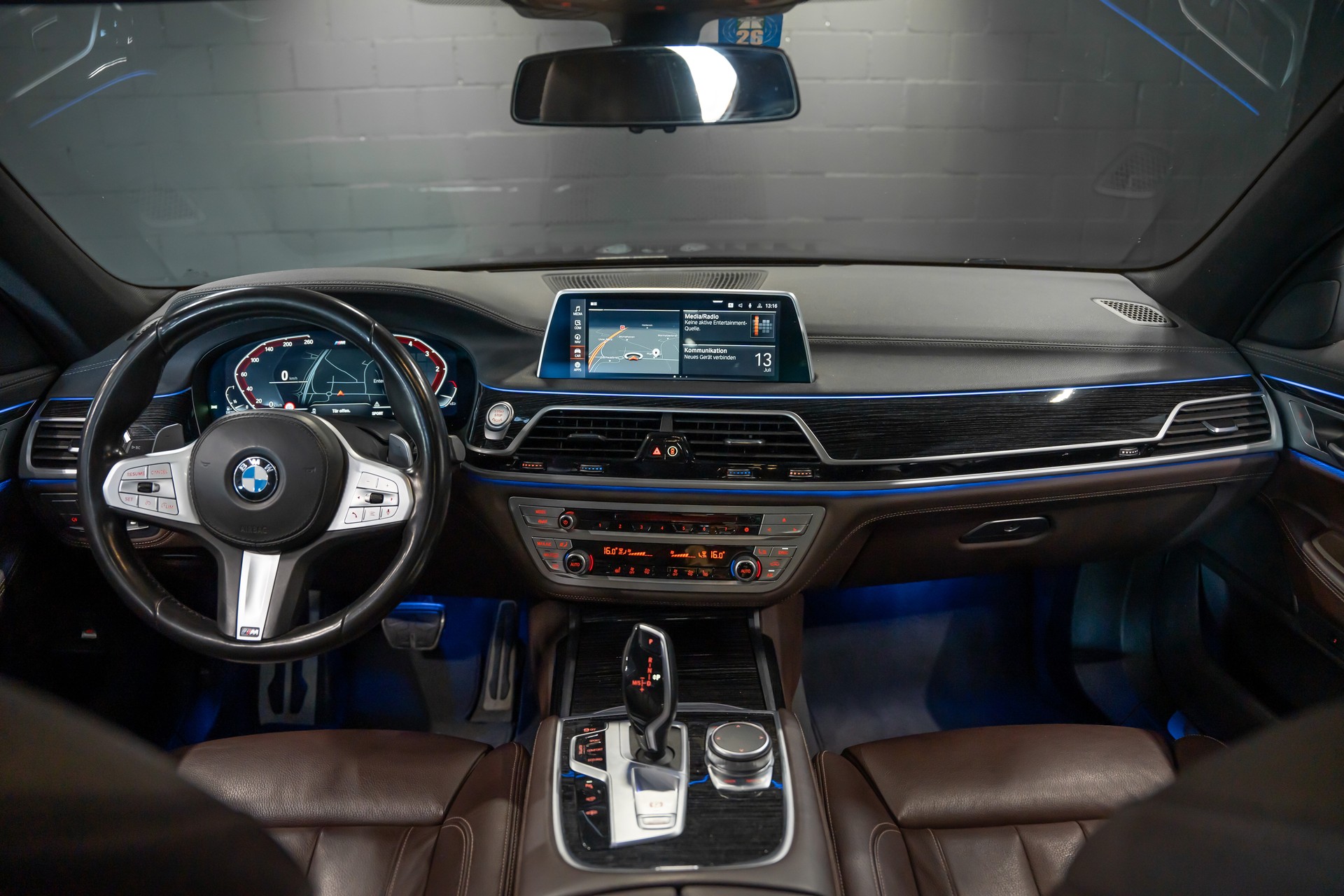 BMW 730d xDrive 48V M Sport Steptronic / Head-up Display / Schiebedach / Tempomat / Apple Carplay / Softclose / Ab Service uvm..-image-8