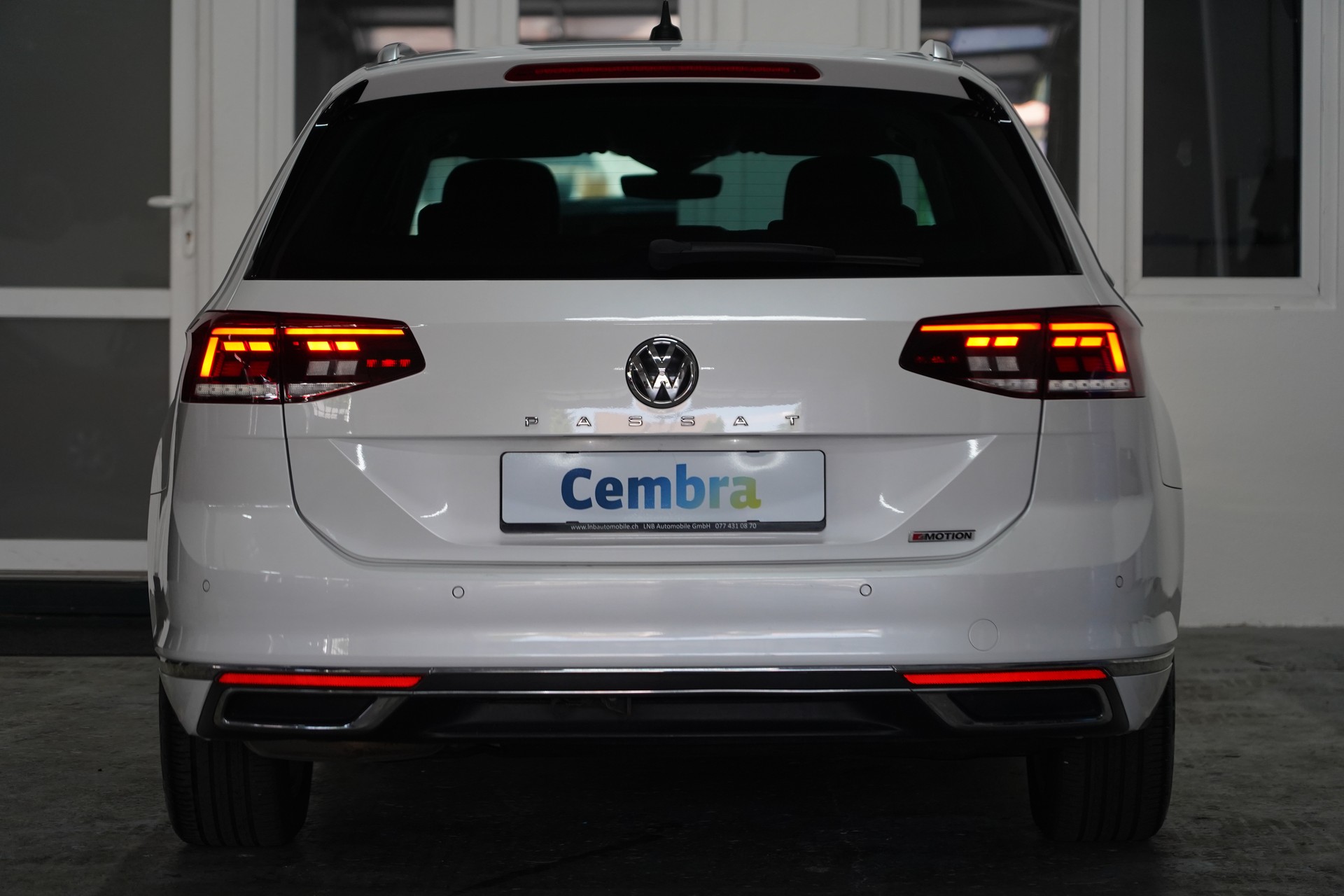 VW Passat 2.0 TDI BMT Business 4Motion DSG-image-6