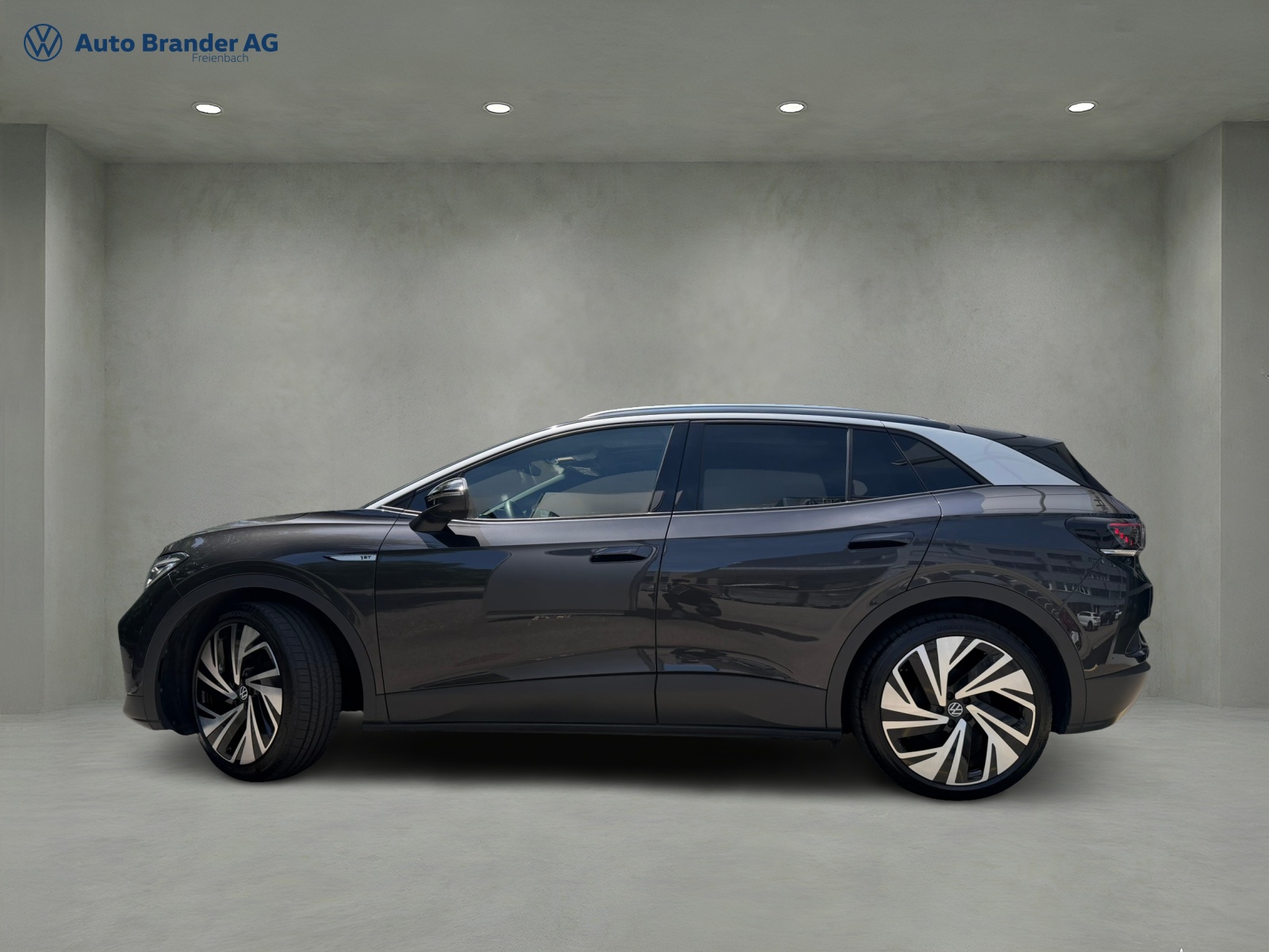 VW ID.4 Pro Performance 77 kWh 1ST Max-showroom-element-2