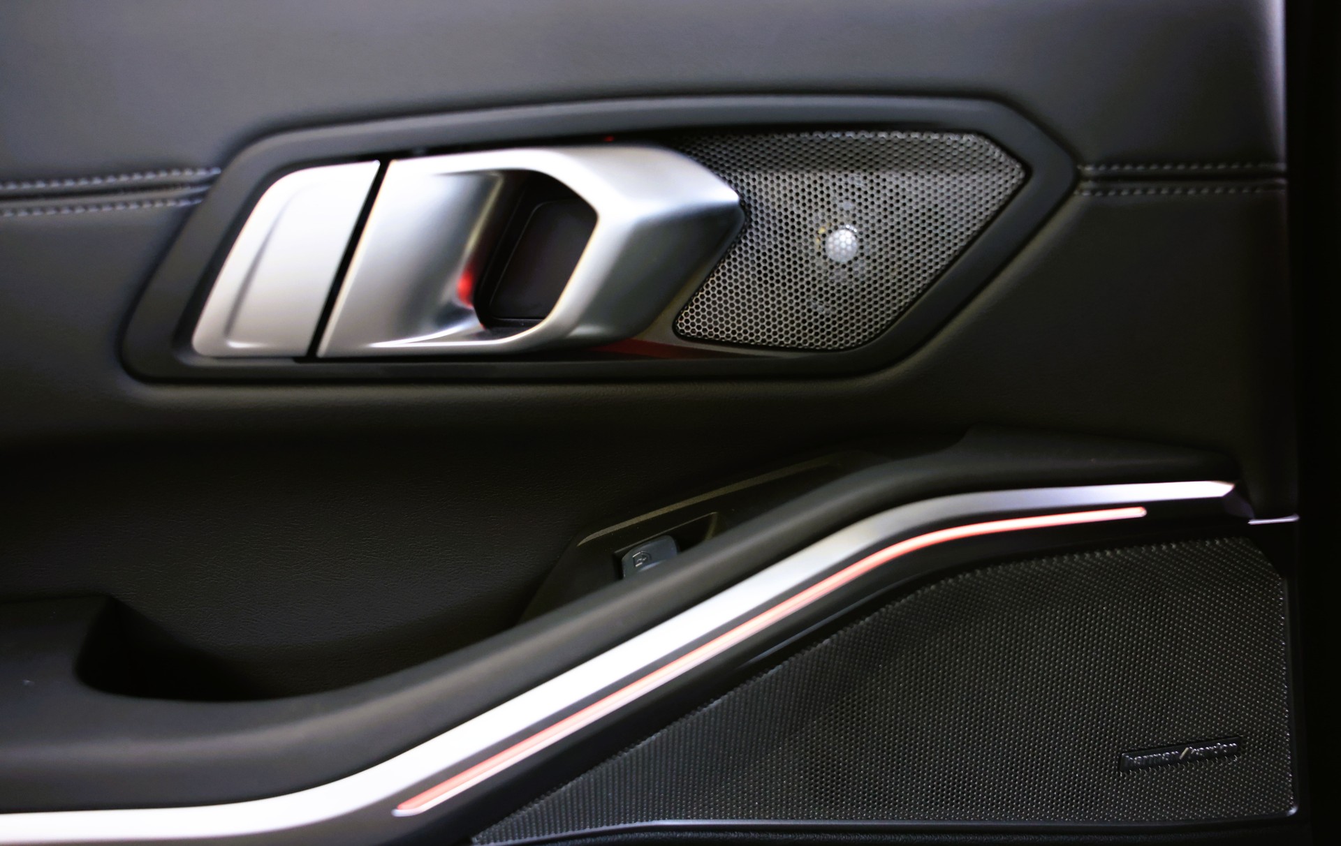 BMW M3 Competition *Alcantara Lenkrad* *Carbon* *Werksgarantie bis 04/2030*-image-16