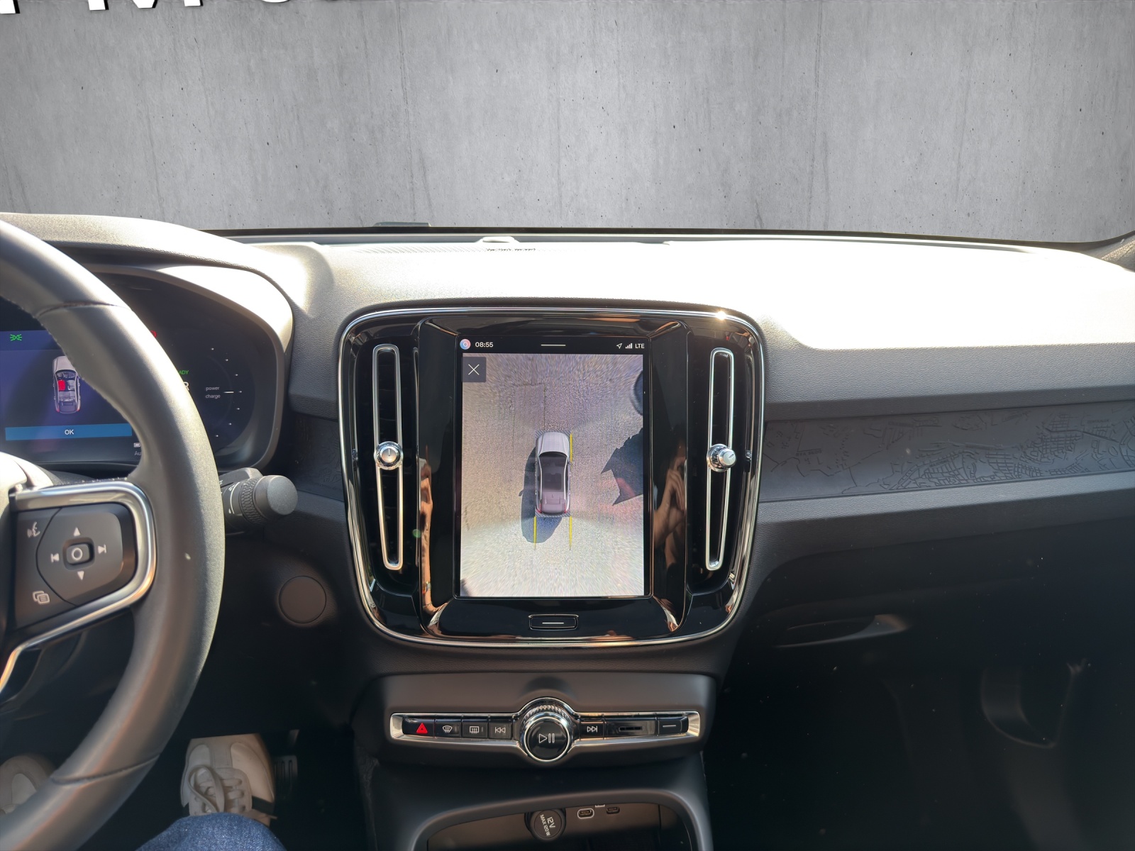 VOLVO C40 P8 Twin Recharge Ultimate AWD-image-10
