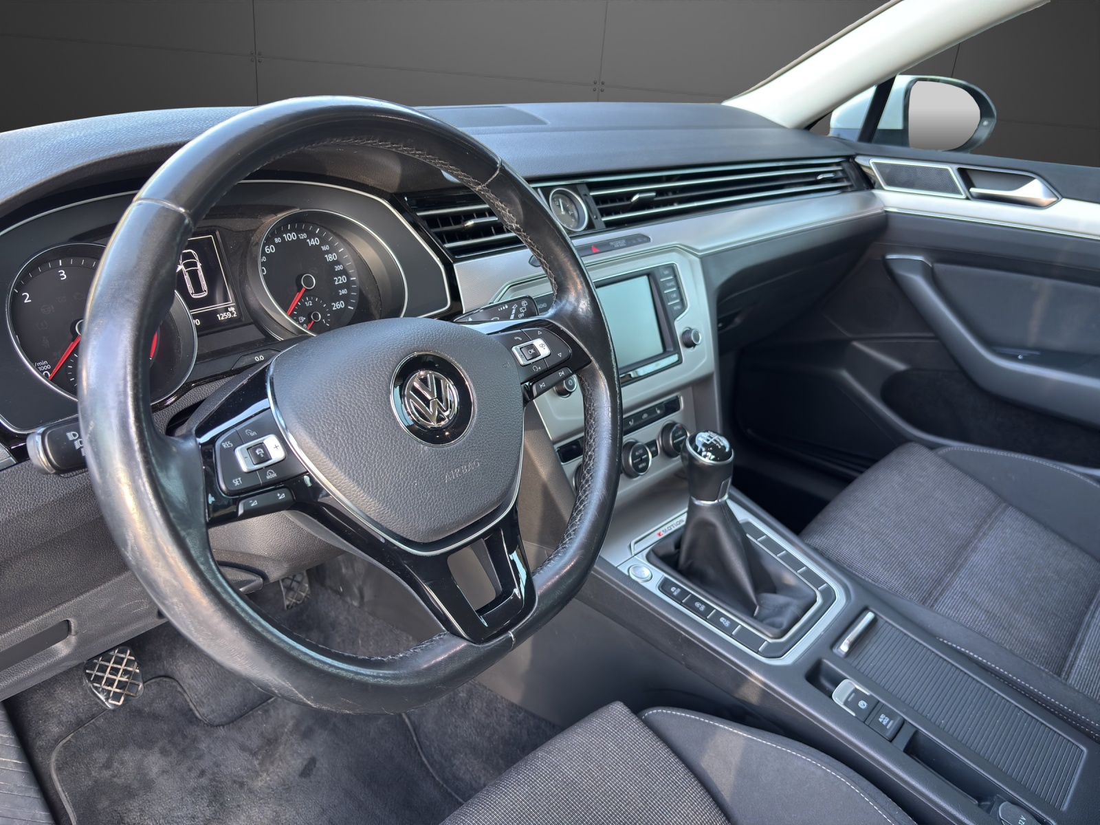 VW Passat Variant 2.0 TDI SCR BMT Comfortline 4Motion-showroom-element-3