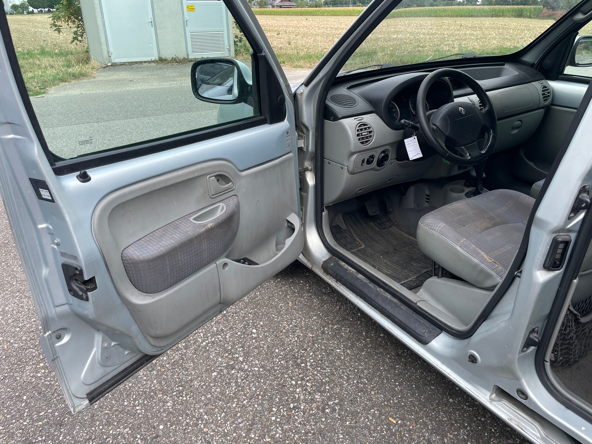 RENAULT Kangoo 1.6 16V Alizé Automatic-image-15