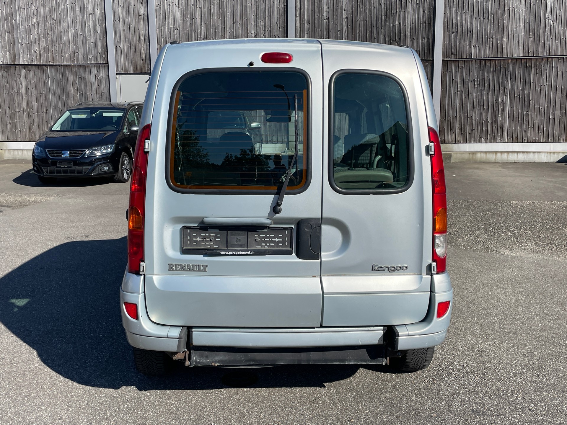 RENAULT Kangoo 1.6 16V Alizé Automatic-showroom-element-3