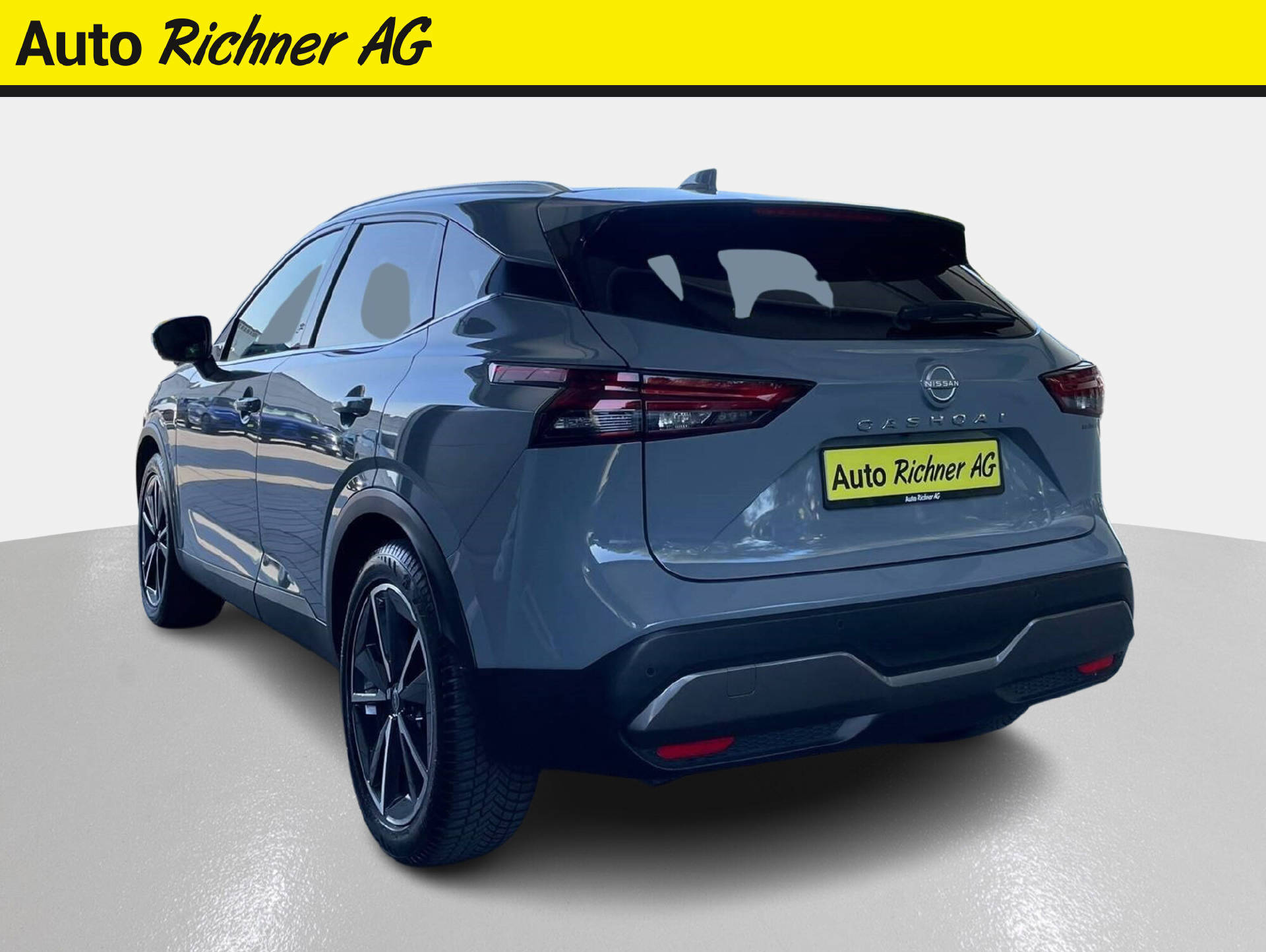 NISSAN Qashqai 1.3 DIG-T N-Connecta 4x4-image-4