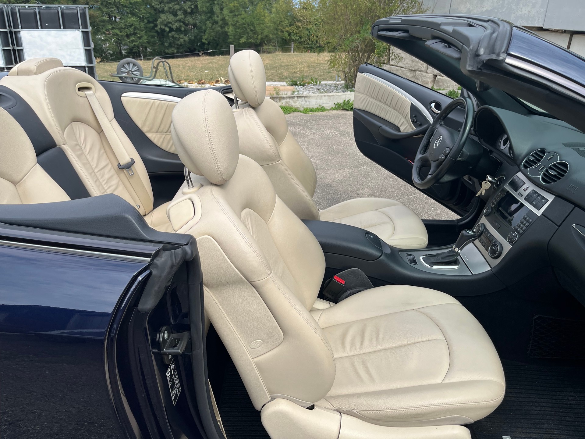 MERCEDES-BENZ CLK 350 V6-image-3