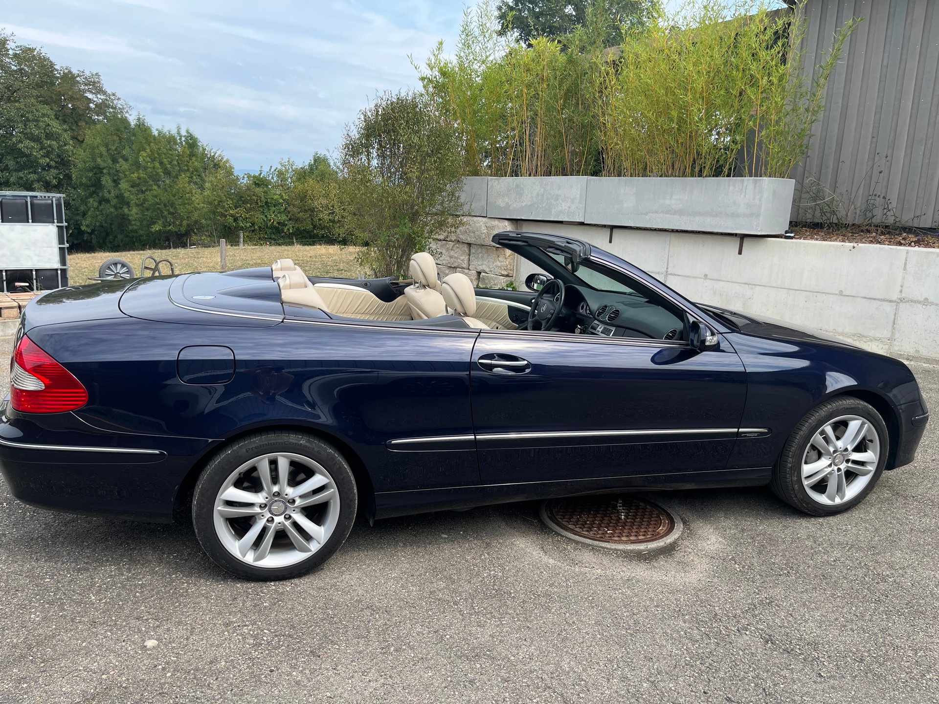 MERCEDES-BENZ CLK 350 V6
