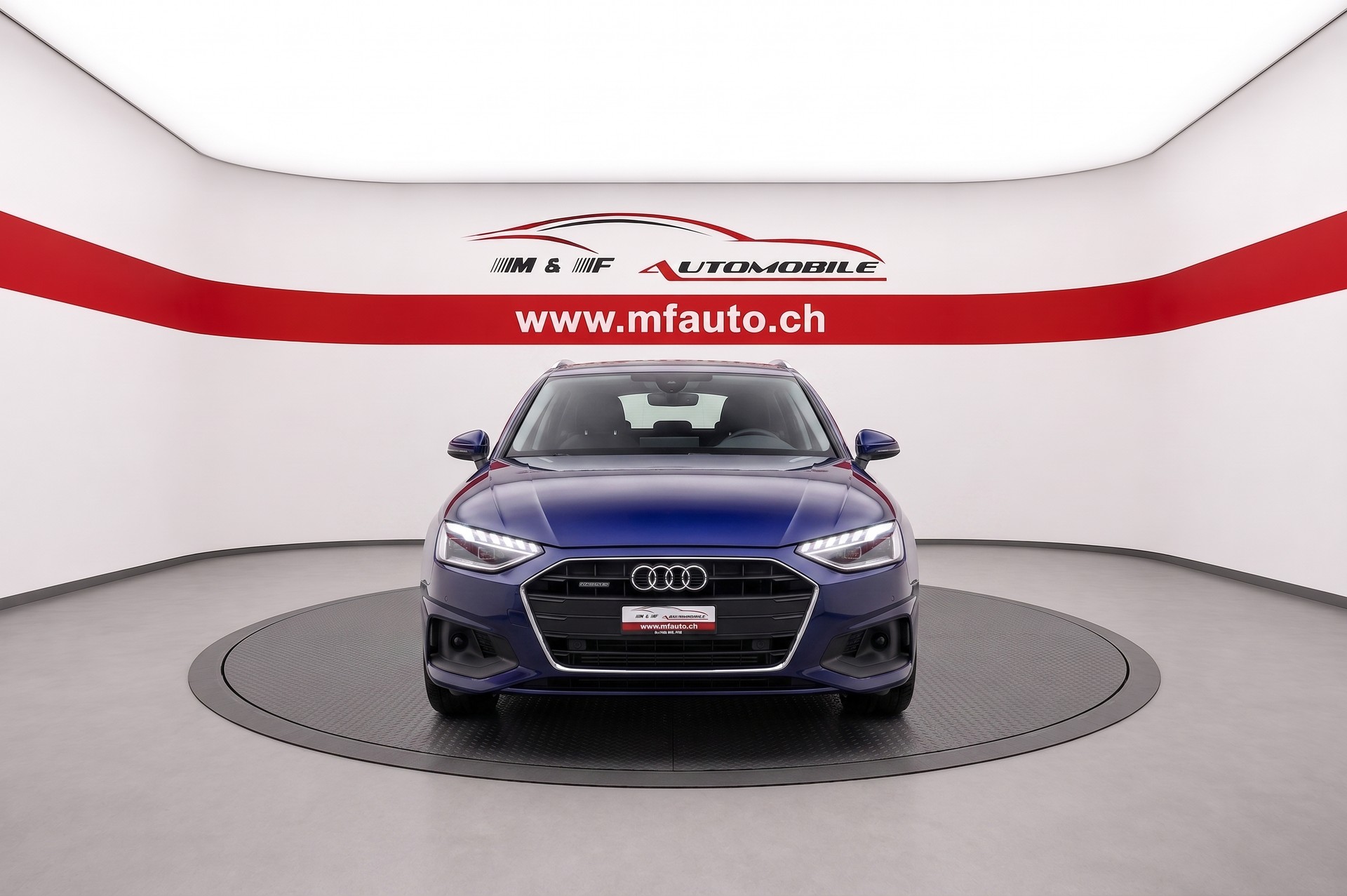 AUDI A4 Avant 2.0 40 TDI Attraction quattro S-Tronic Panorama-Glasdach-showroom-element-2