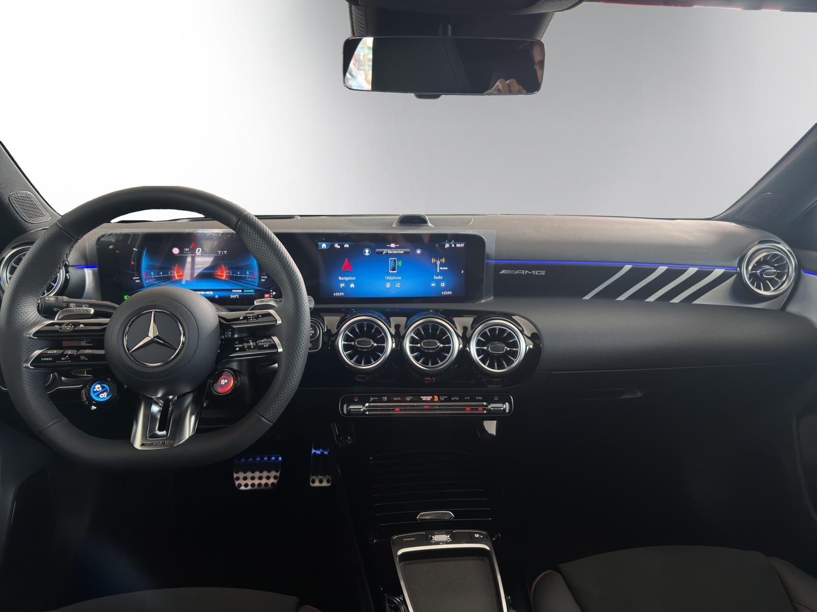 MERCEDES-BENZ A AMG 35 4Matic+ 8G-DCT-image-9