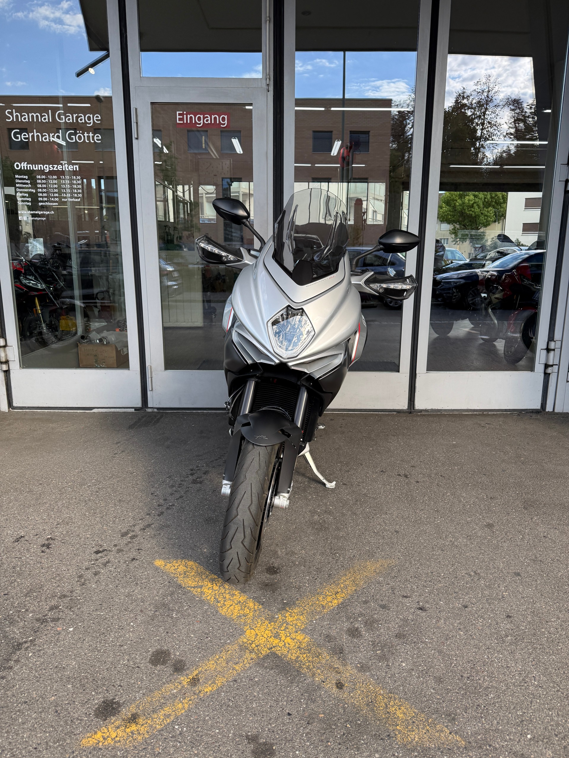 MV AGUSTA Turismo Veloce-image-4