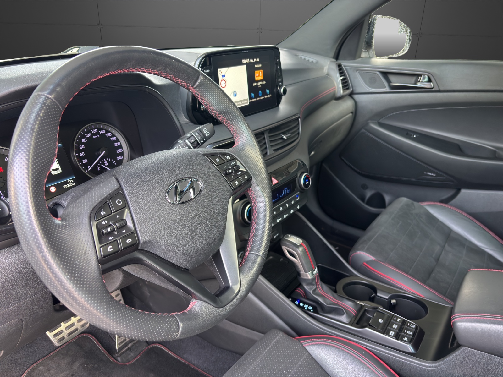 HYUNDAI Tucson 2.0 CRDI N-Line Mild Hybrid 4WD Automatic-showroom-element-3