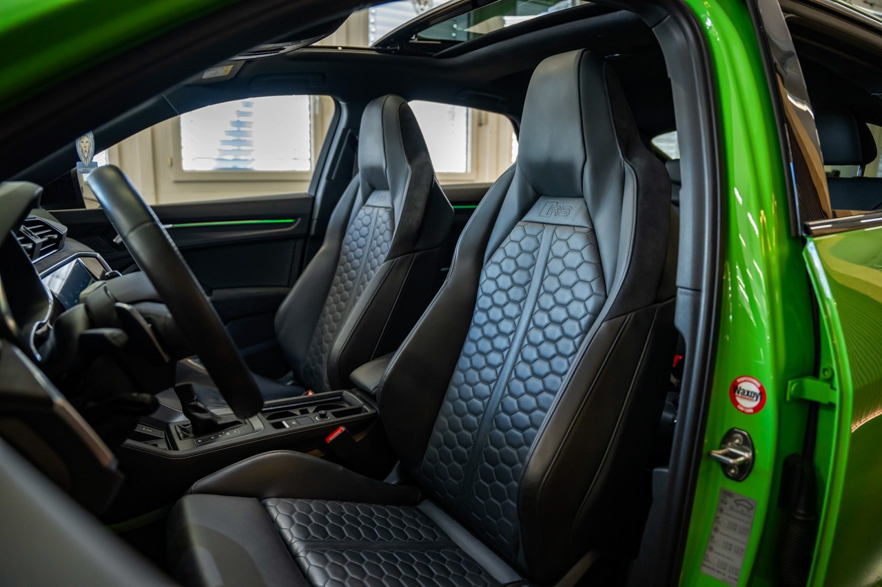 AUDI RS Q3 Sportback quattro S tronic-image-13