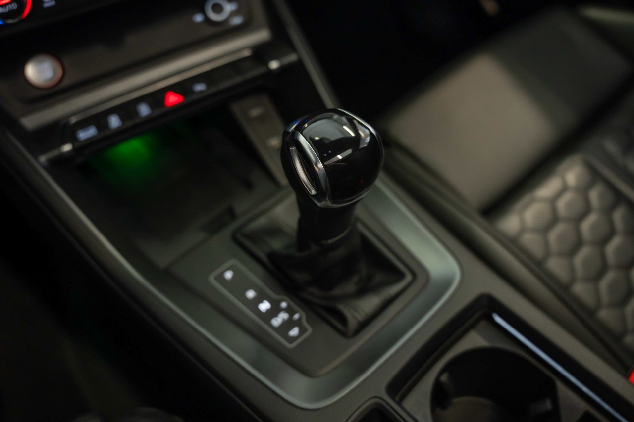 AUDI RS Q3 Sportback quattro S tronic-image-35